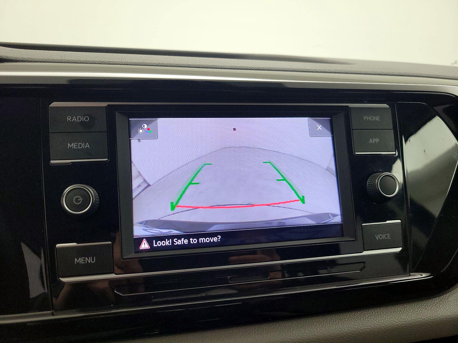 Thumbnail: 2023 Volkswagen Taos - 14