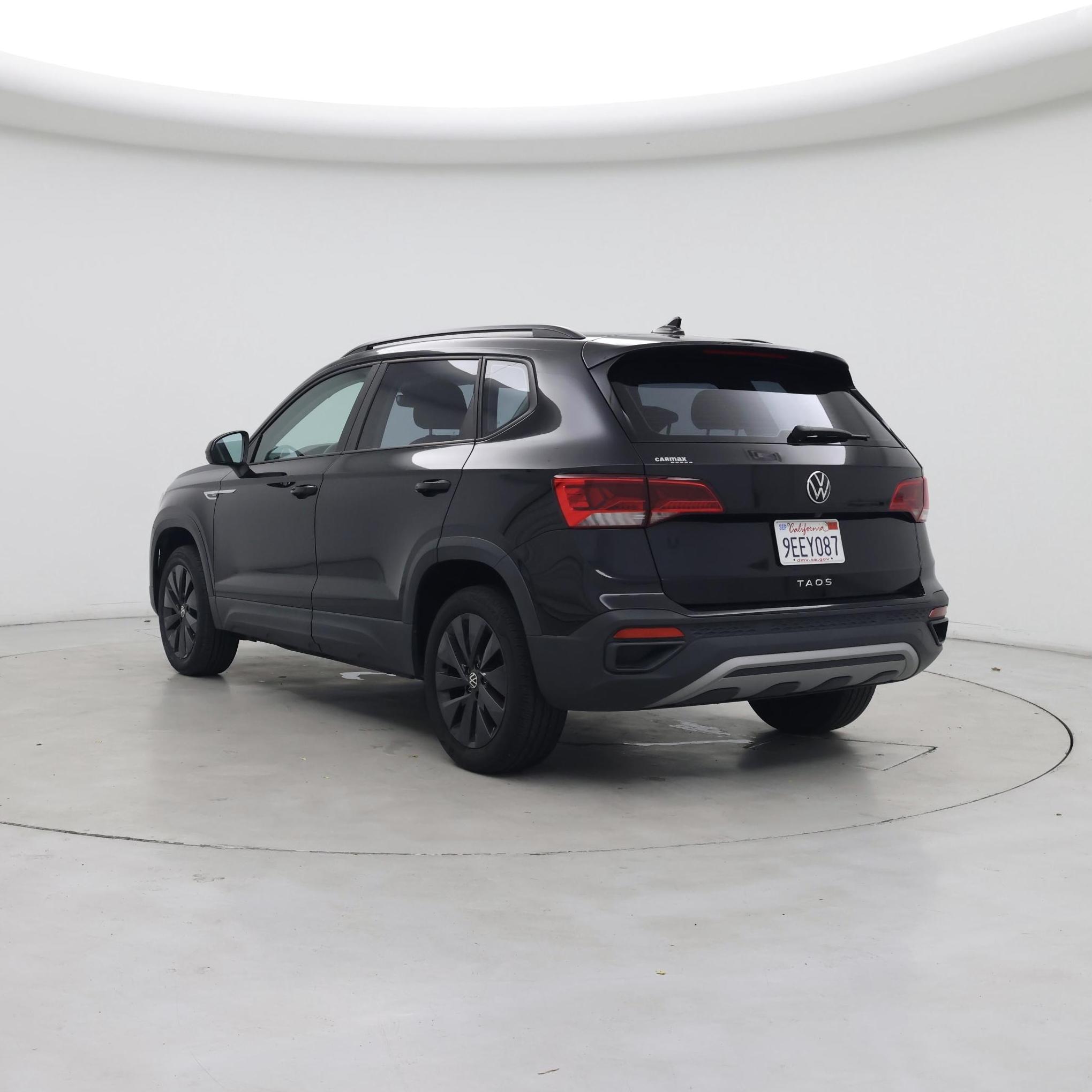 Thumbnail: 2023 Volkswagen Taos - 2