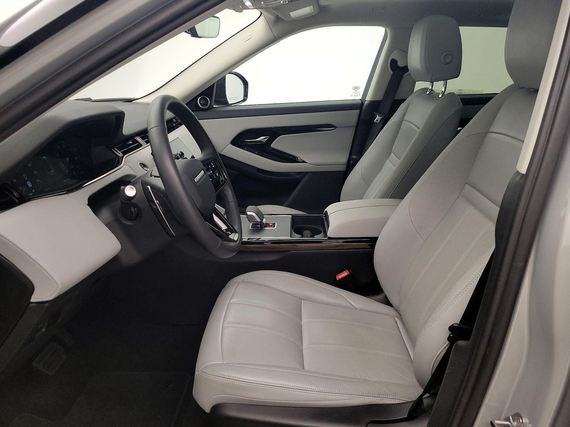 Thumbnail: 2024 Land Rover Range Rover Evoque - 11