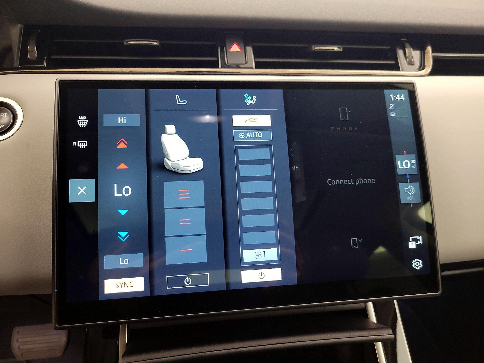 Thumbnail: 2024 Land Rover Range Rover Evoque - 16