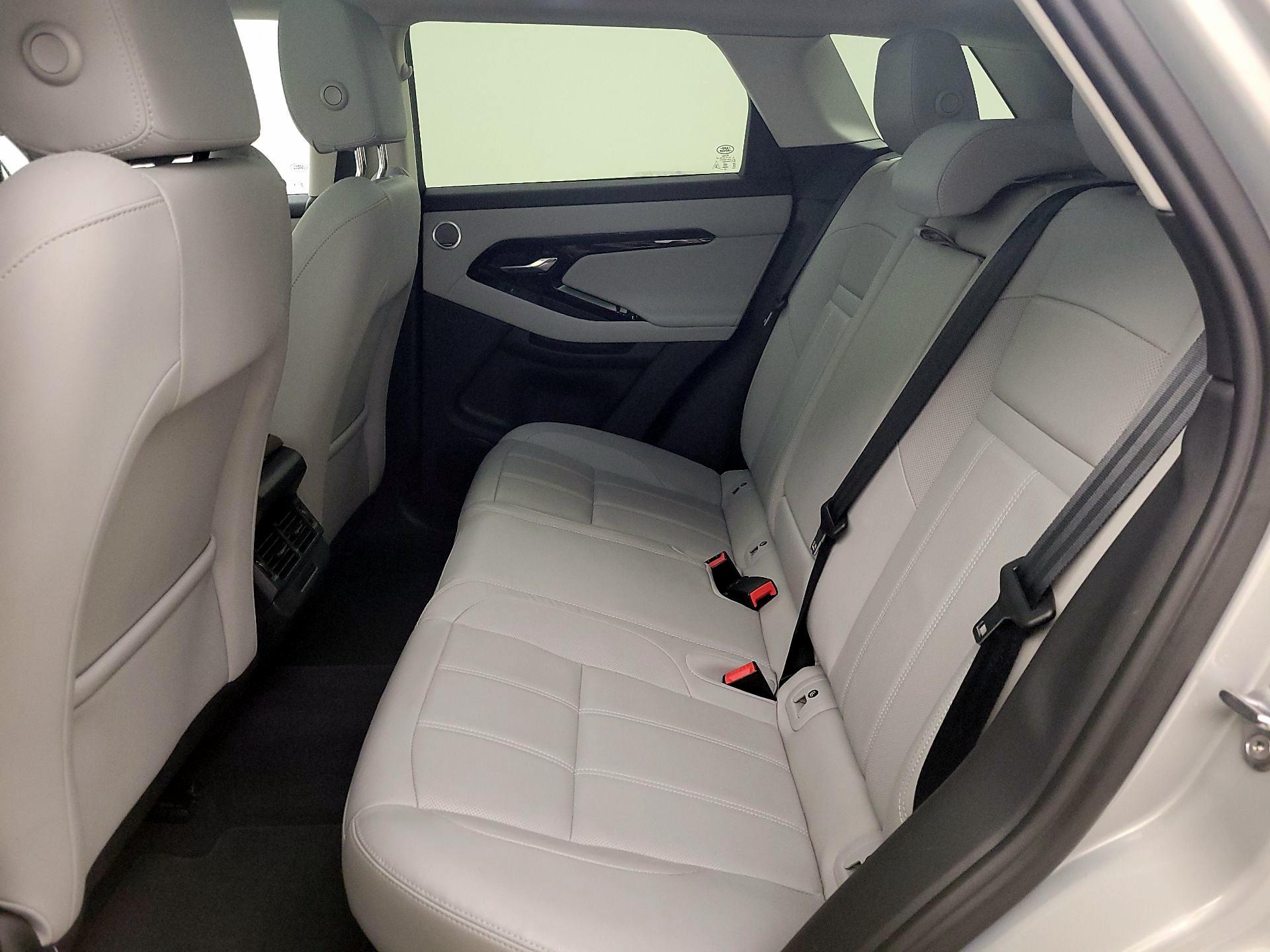 Thumbnail: 2024 Land Rover Range Rover Evoque - 20