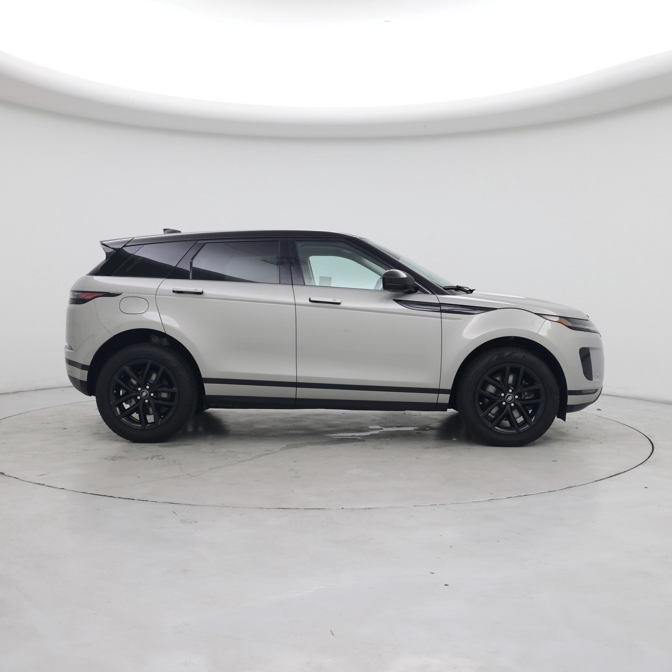Thumbnail: 2024 Land Rover Range Rover Evoque - 7