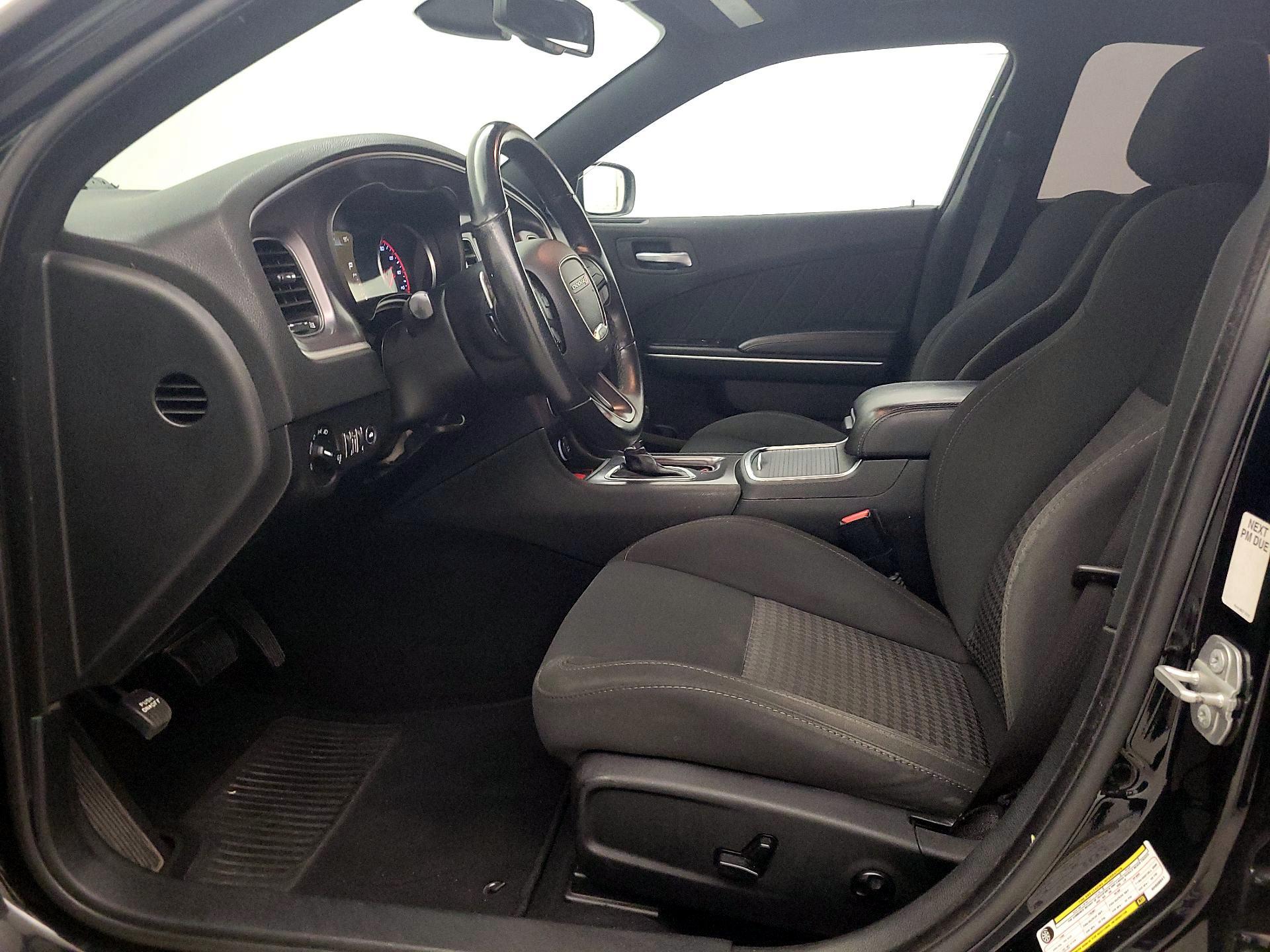 Thumbnail: 2019 Dodge Charger - 19