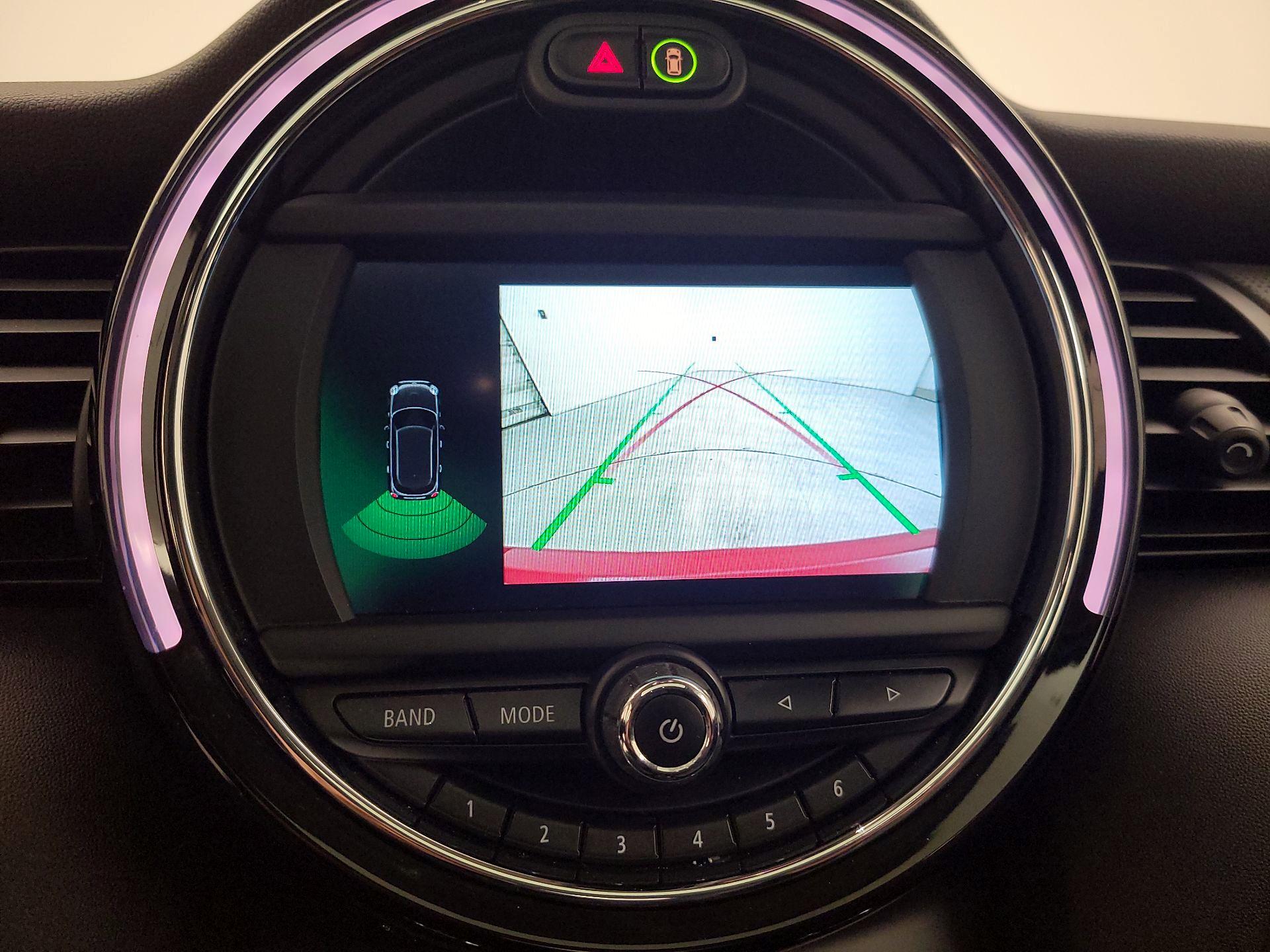 Thumbnail: 2020 MINI Cooper Hardtop - 14