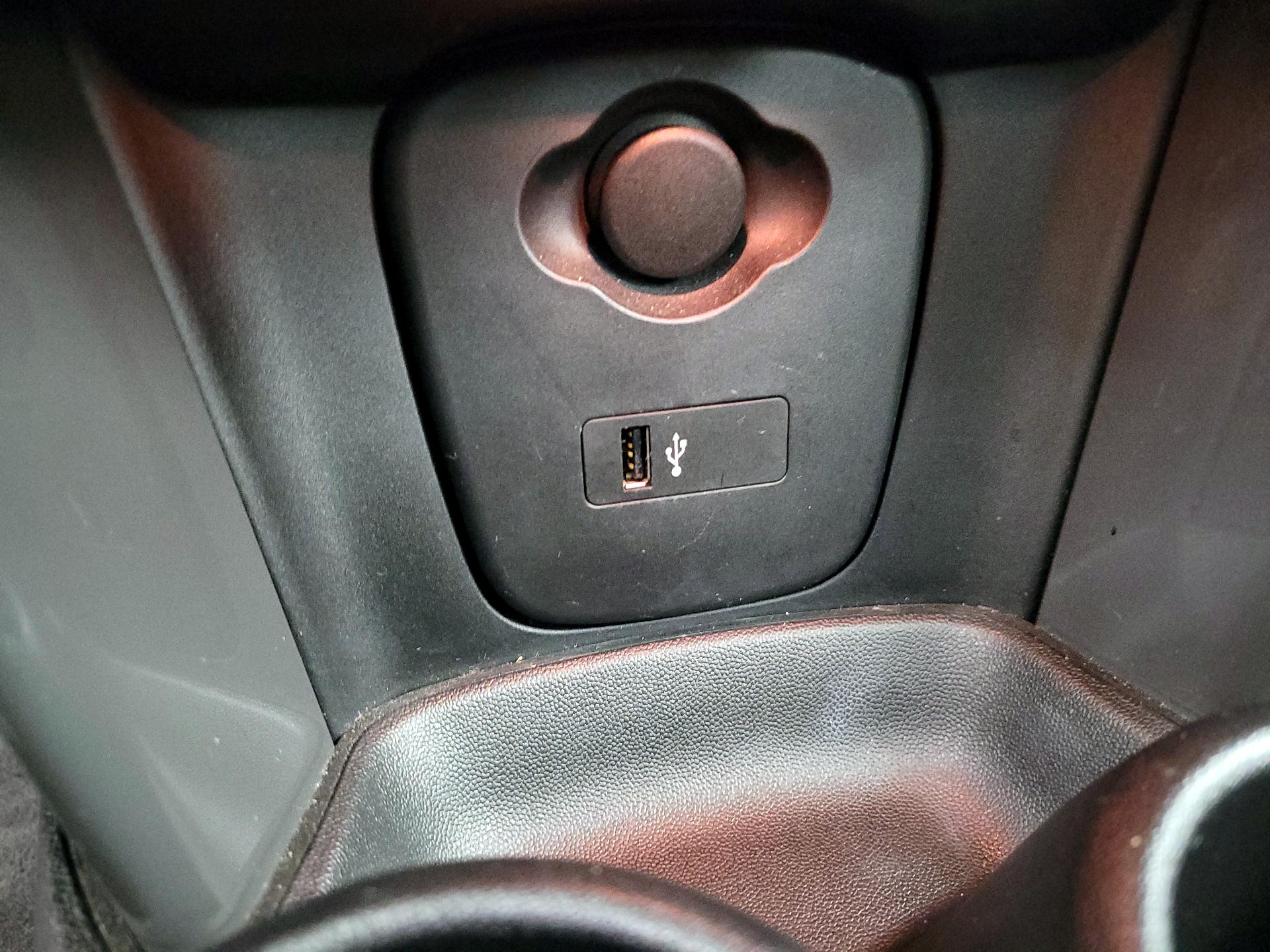 Thumbnail: 2020 MINI Cooper Hardtop - 18