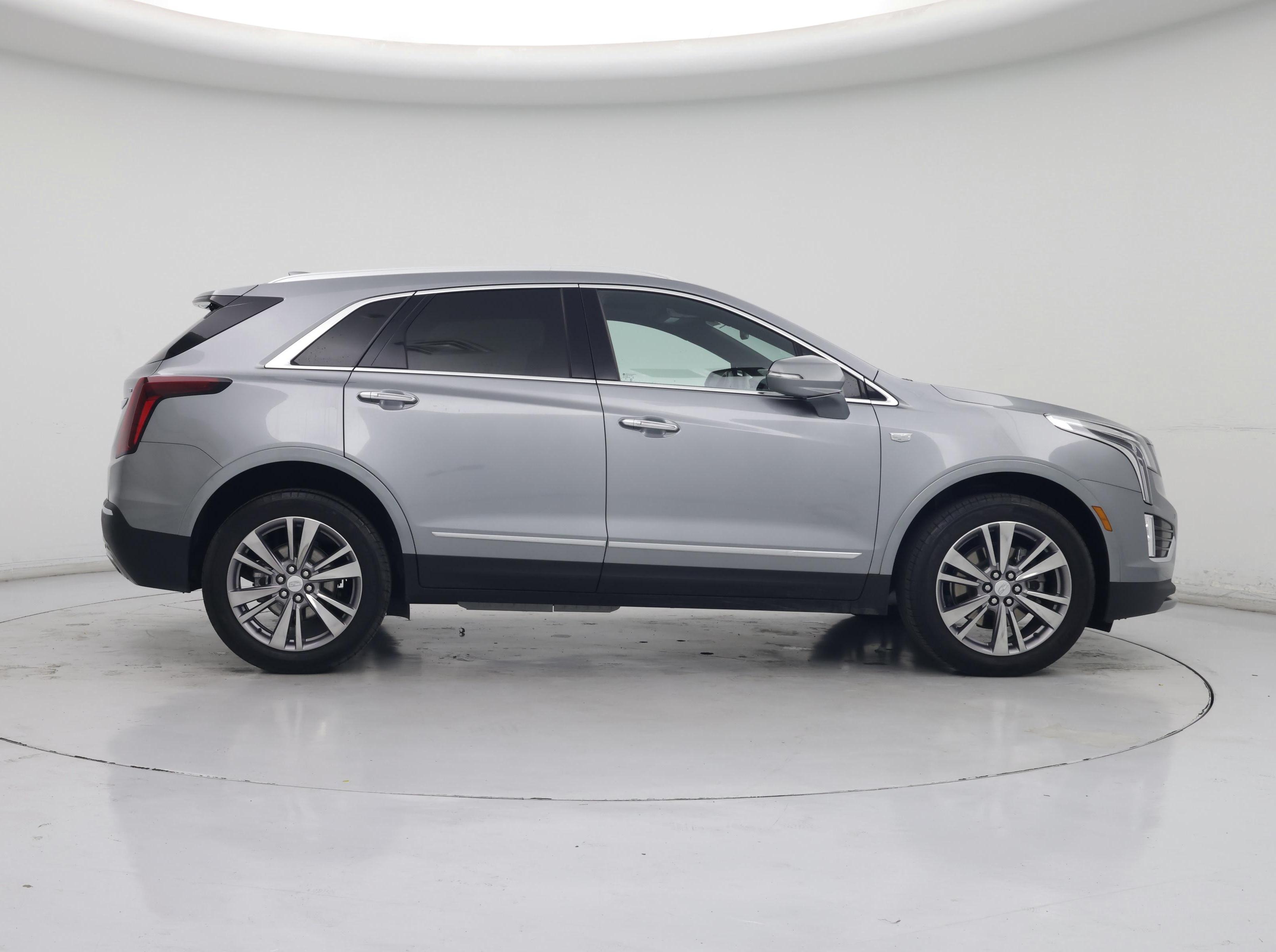 Thumbnail: 2025 Cadillac XT5 - 7