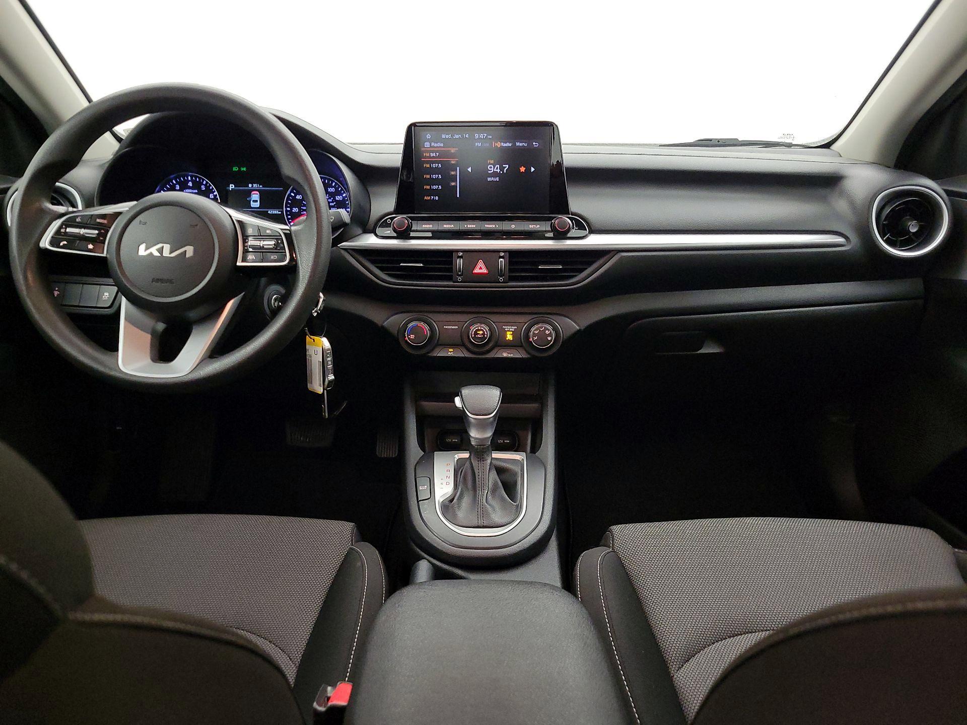 Thumbnail: 2023 Kia Forte - 9