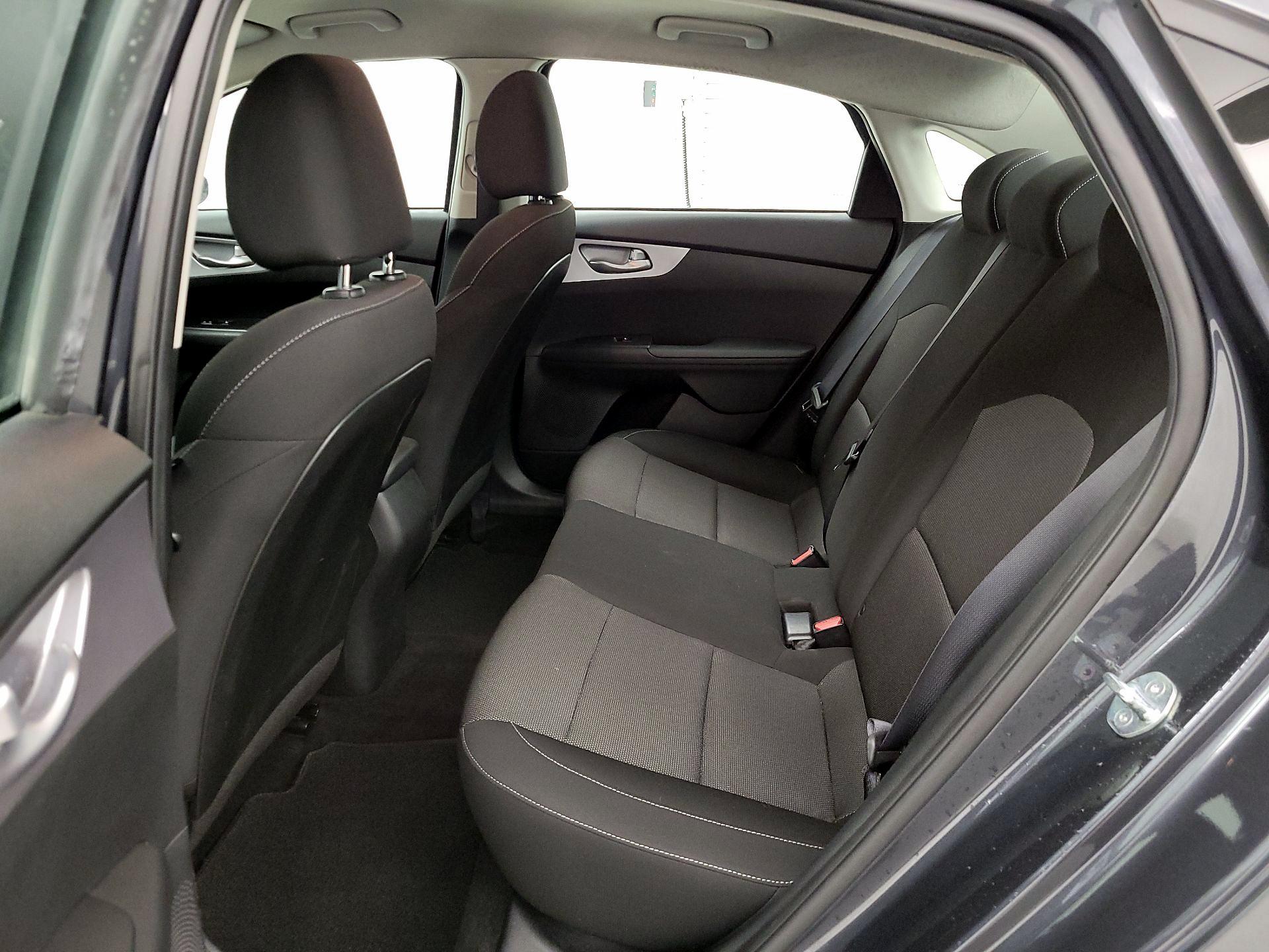 Thumbnail: 2023 Kia Forte - 19