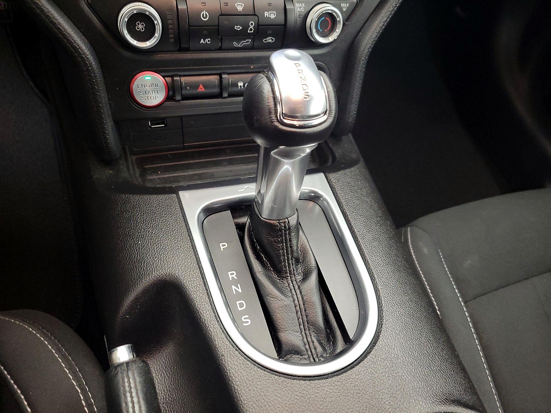 Thumbnail: 2019 Ford Mustang - 17