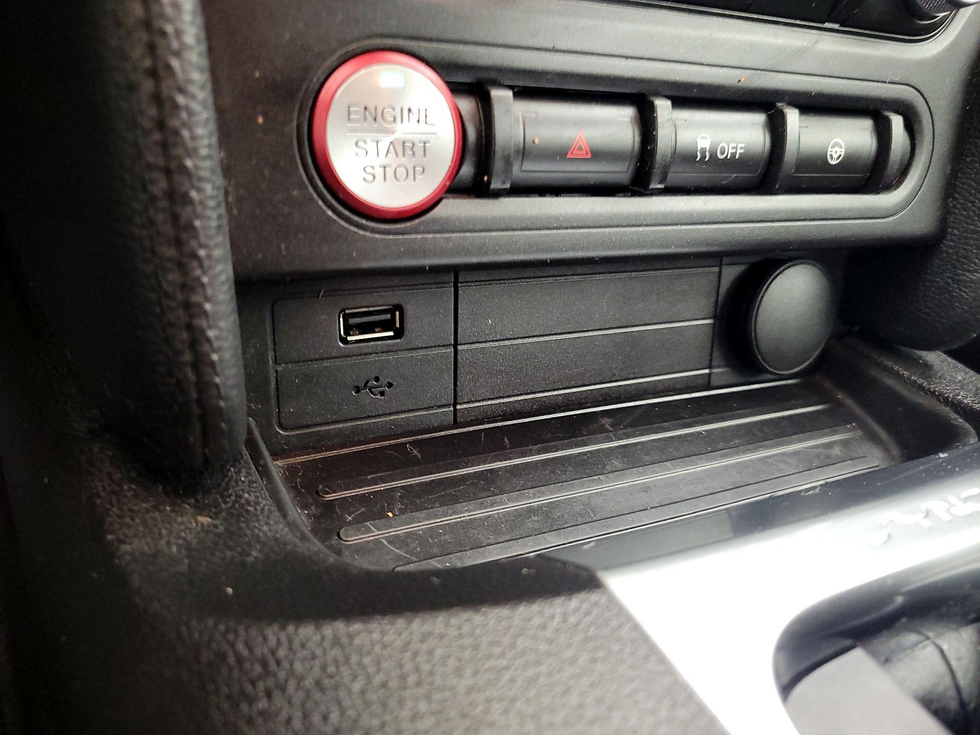 Thumbnail: 2019 Ford Mustang - 18