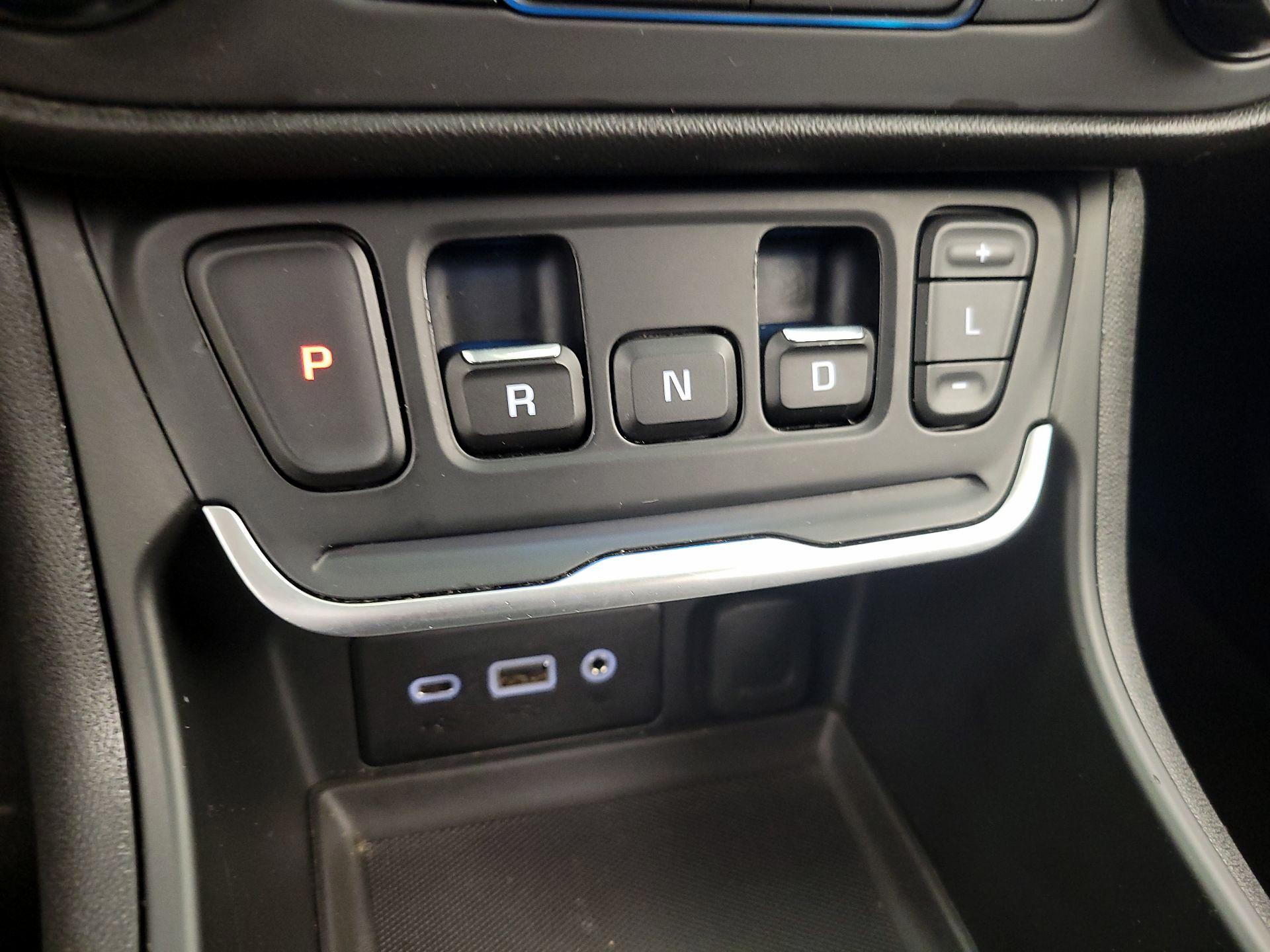 Thumbnail: 2019 GMC Terrain - 17