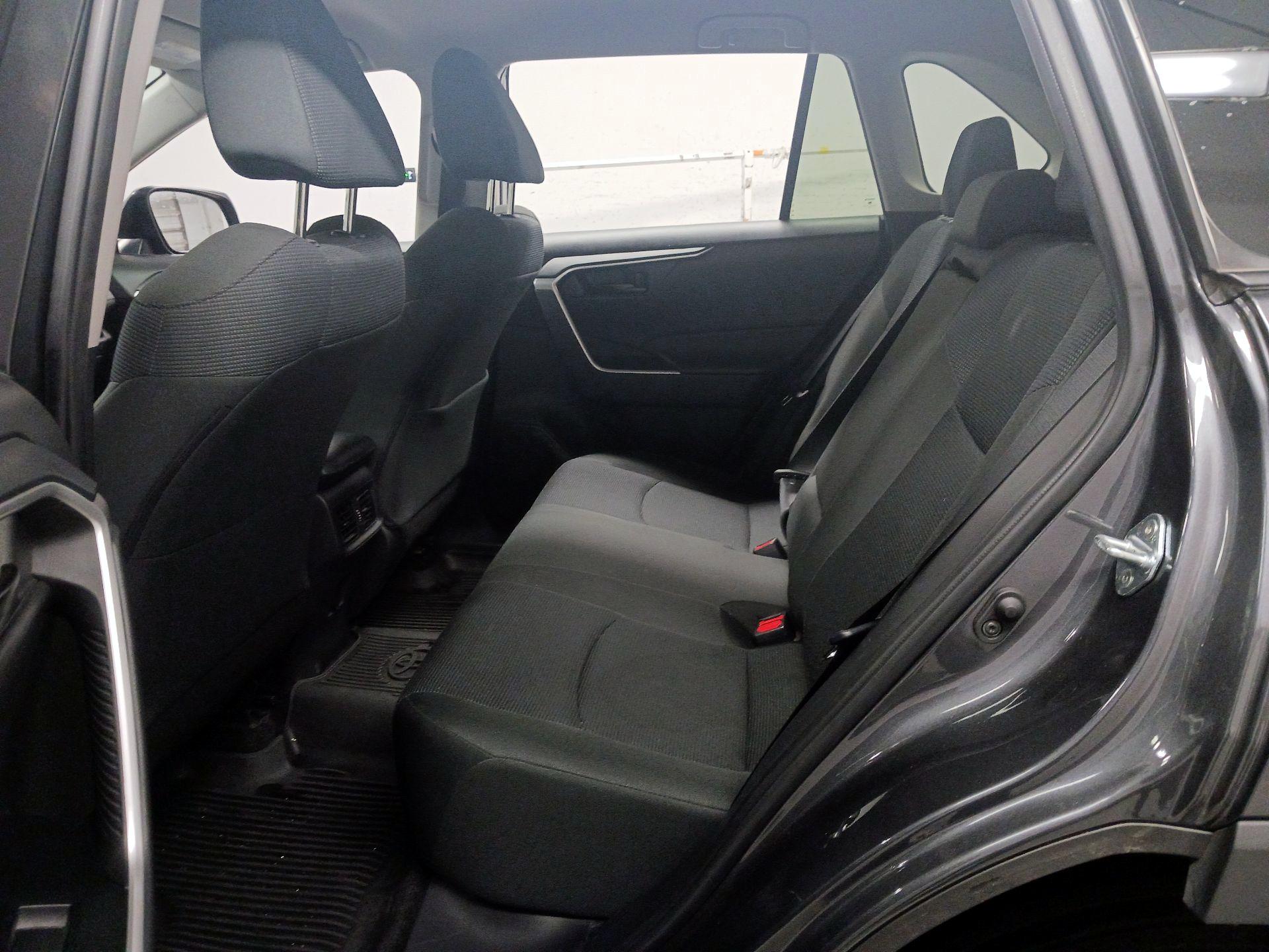 Thumbnail: 2023 Toyota RAV4 - 17