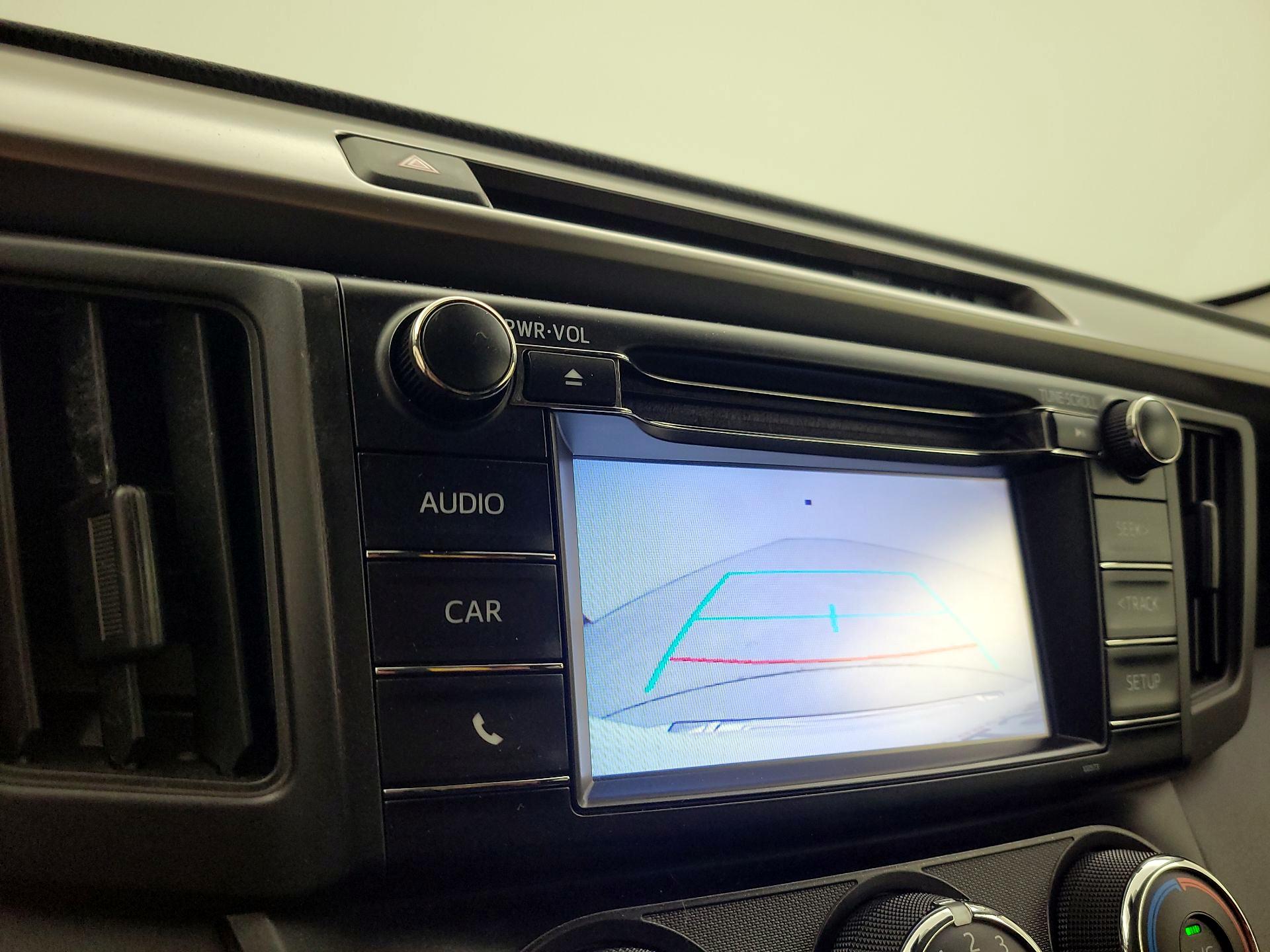 Thumbnail: 2017 Toyota RAV4 - 14