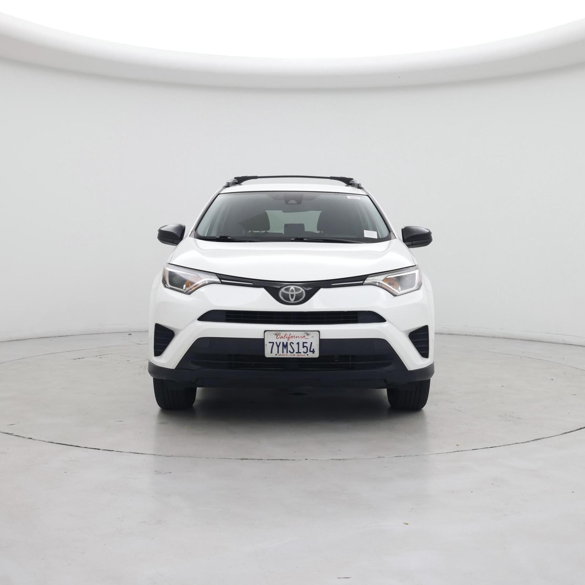 Thumbnail: 2017 Toyota RAV4 - 5