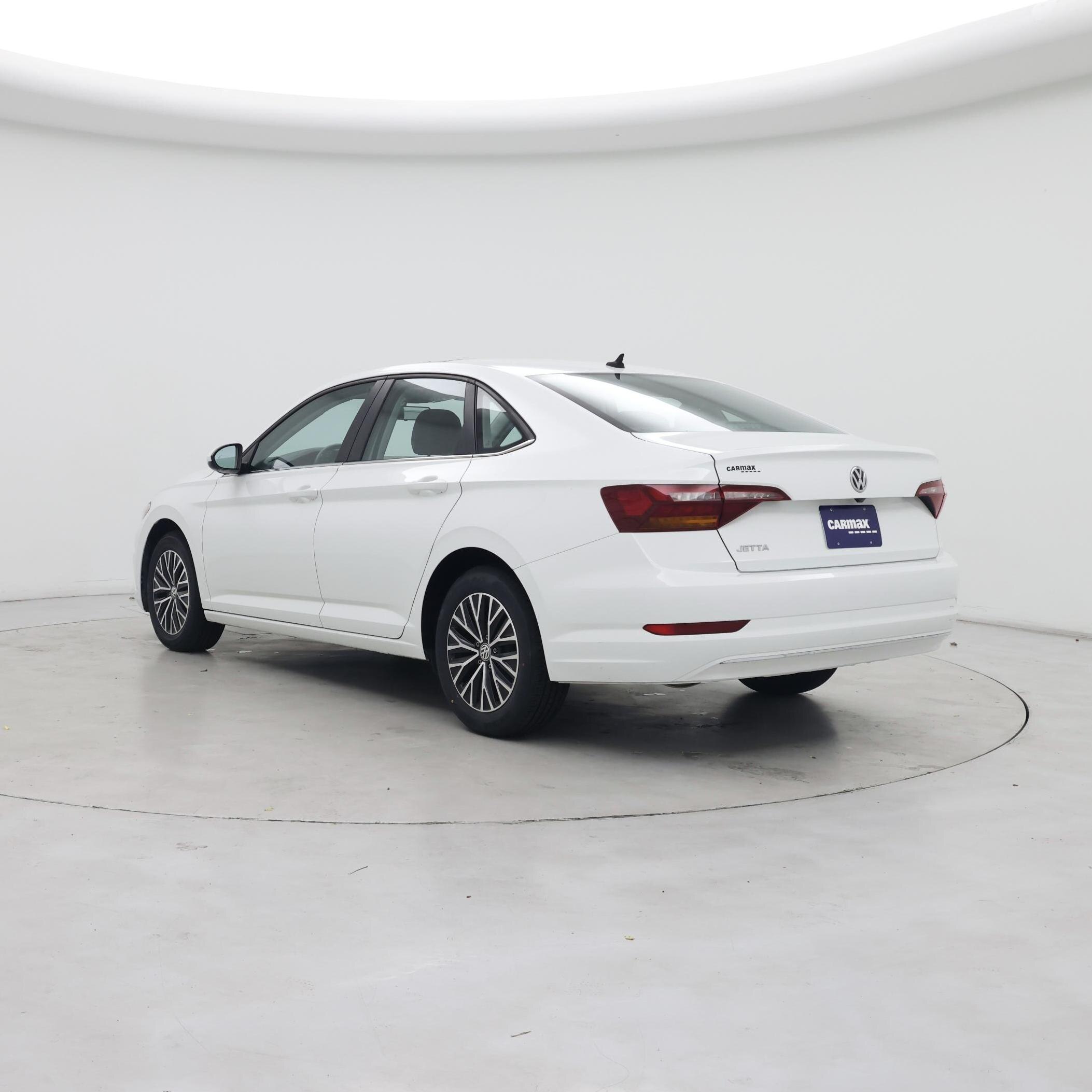 Thumbnail: 2019 Volkswagen Jetta - 2