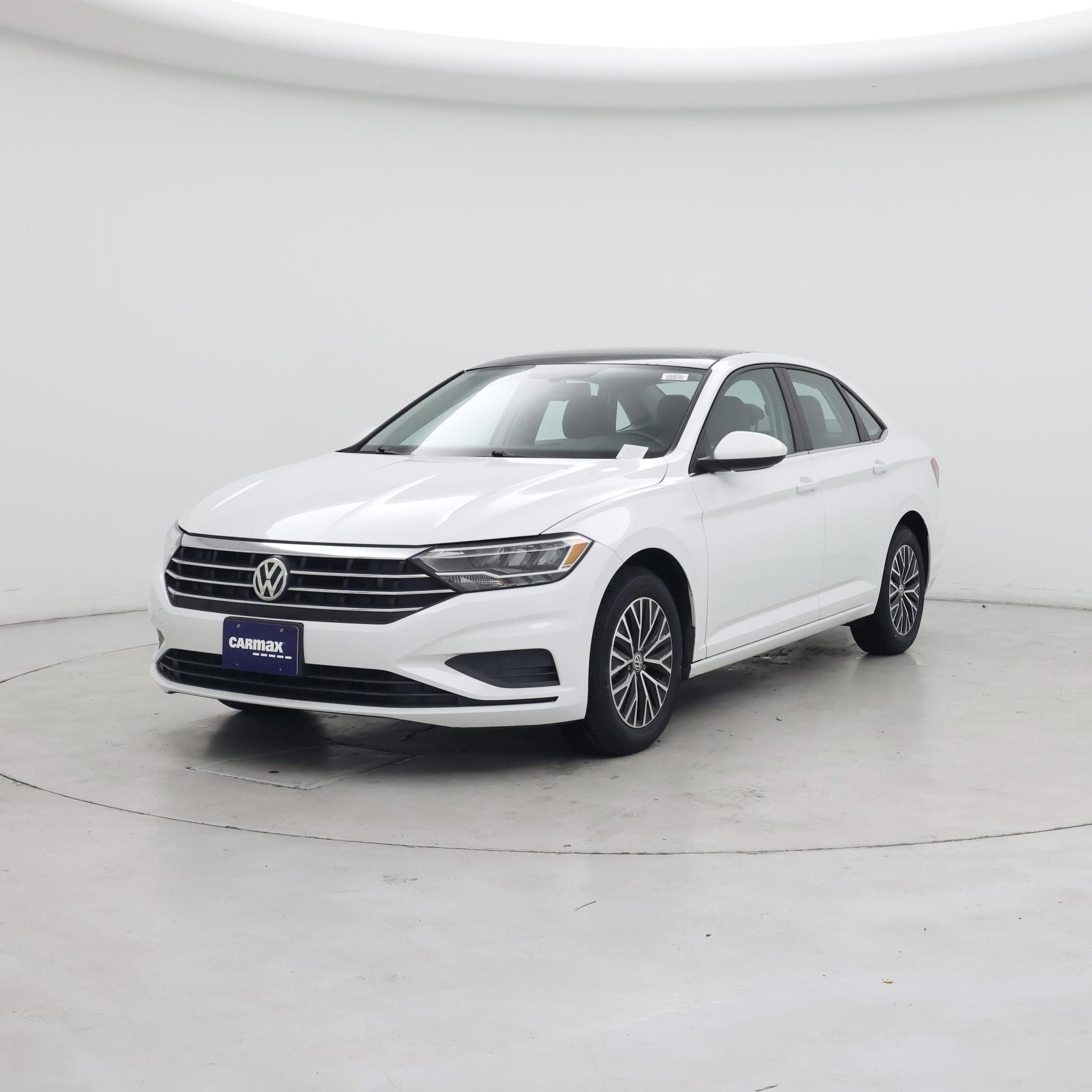 Thumbnail: 2019 Volkswagen Jetta - 4