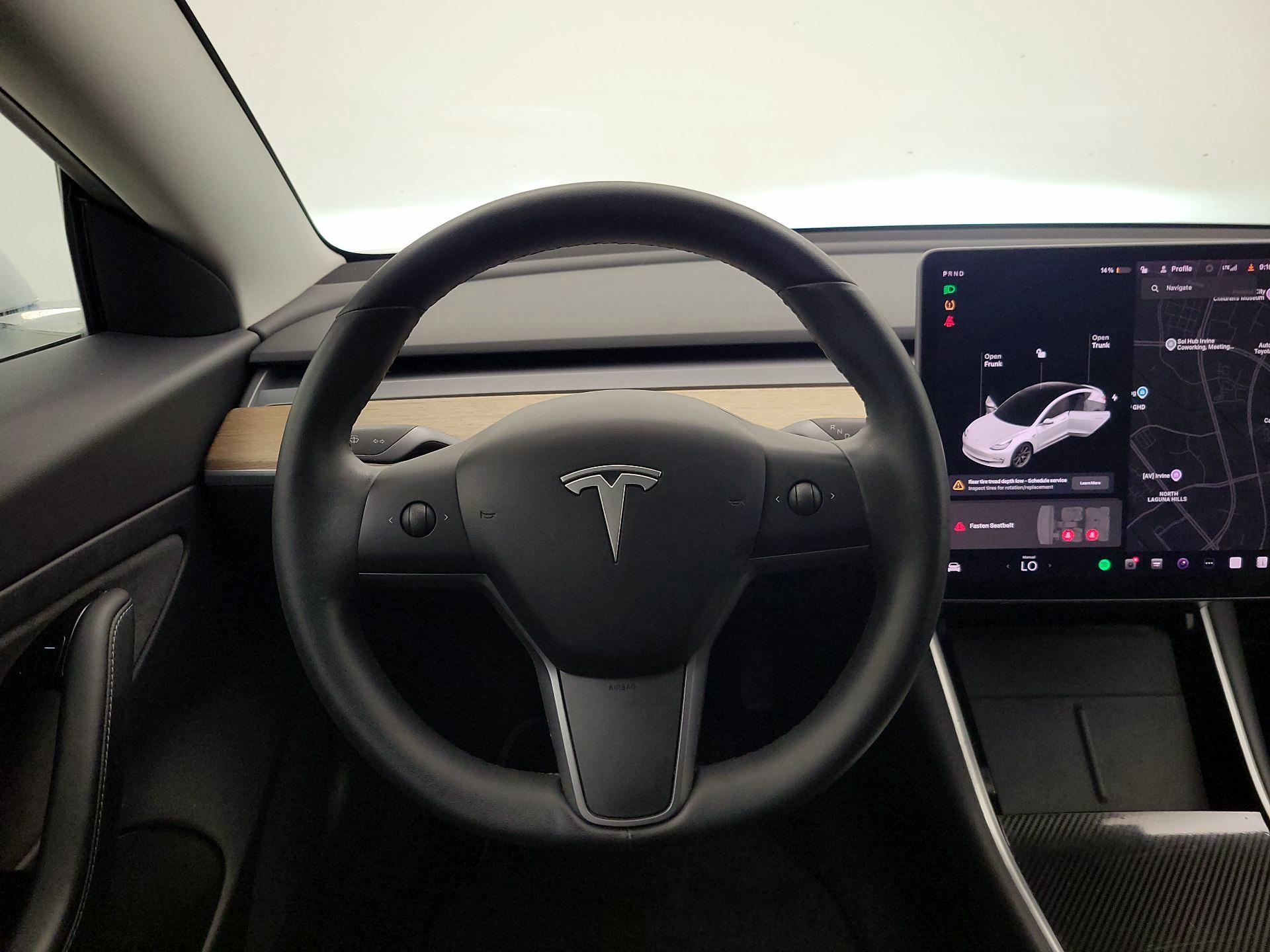 Thumbnail: 2020 Tesla Model 3 - 10
