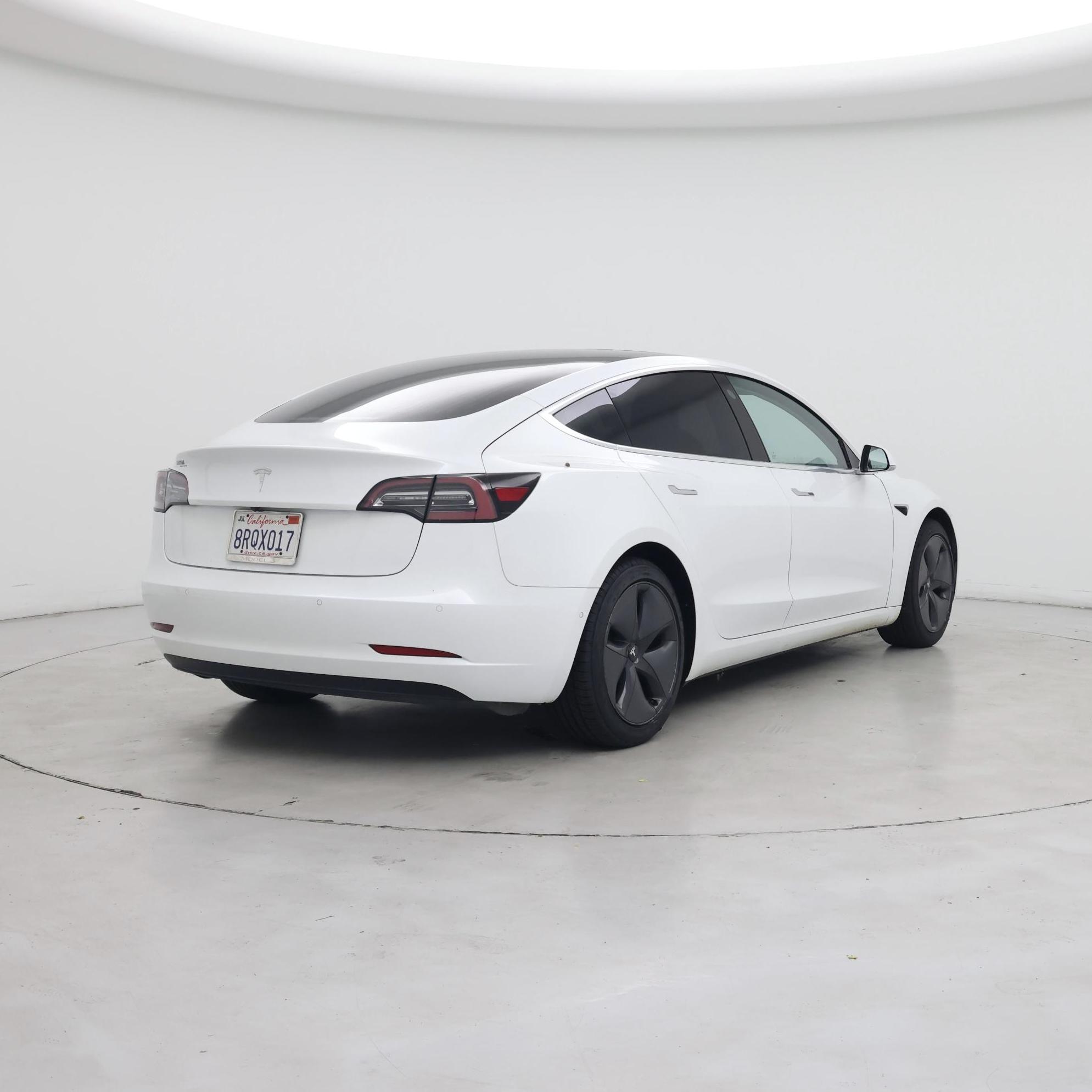 Thumbnail: 2020 Tesla Model 3 - 8