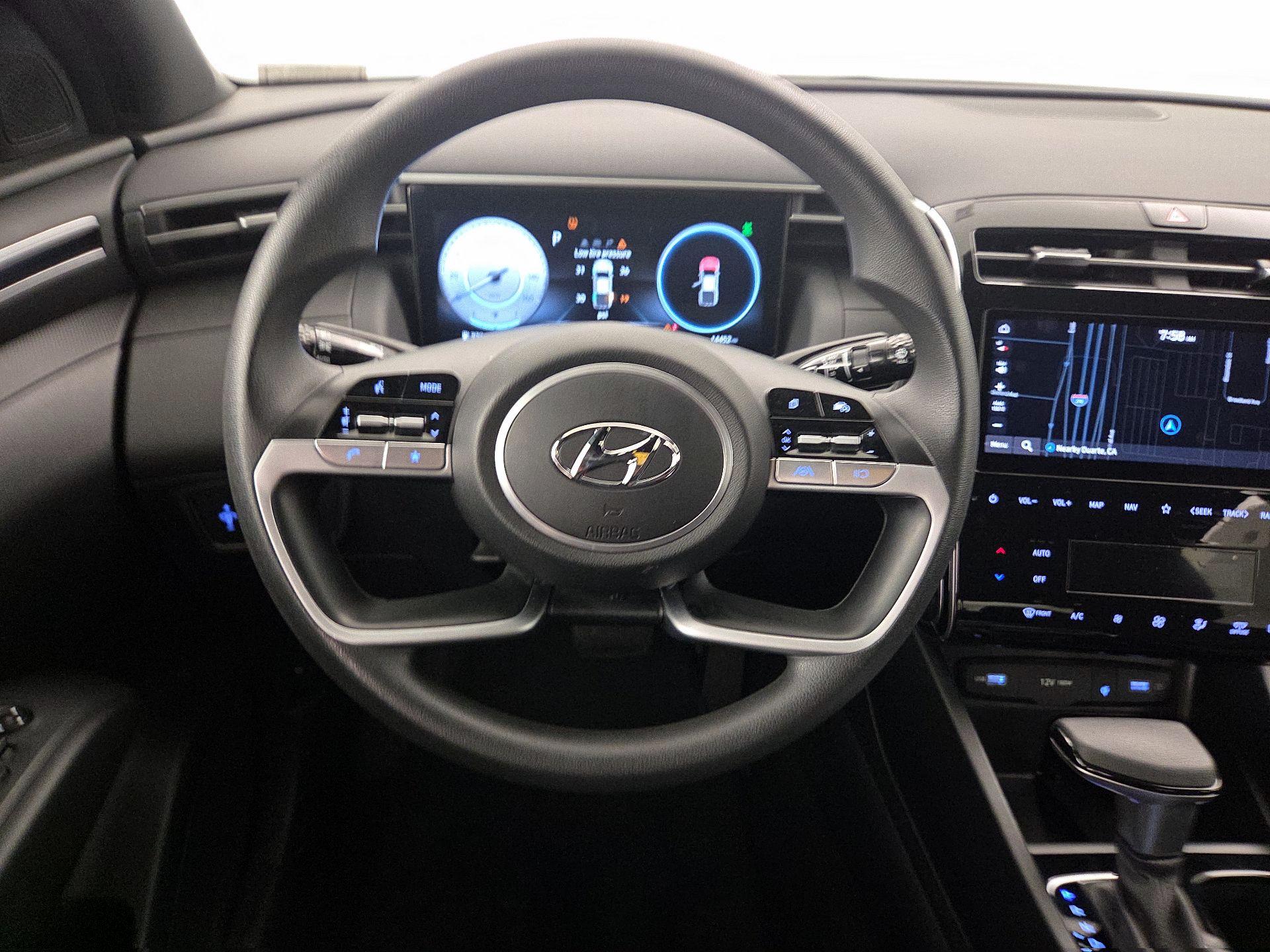 Thumbnail: 2024 Hyundai Santa Cruz - 10