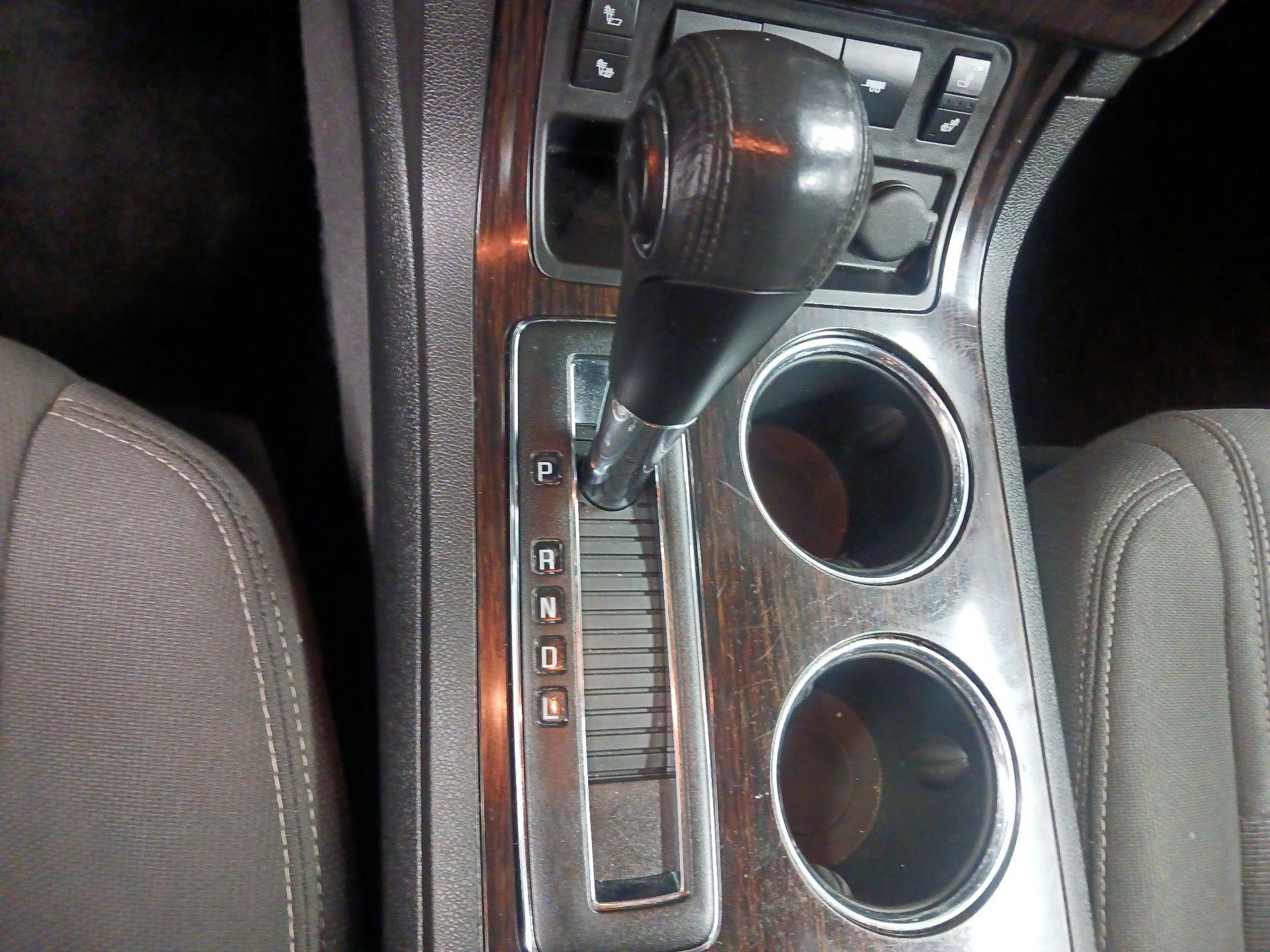 Thumbnail: 2017 Chevrolet Traverse - 17