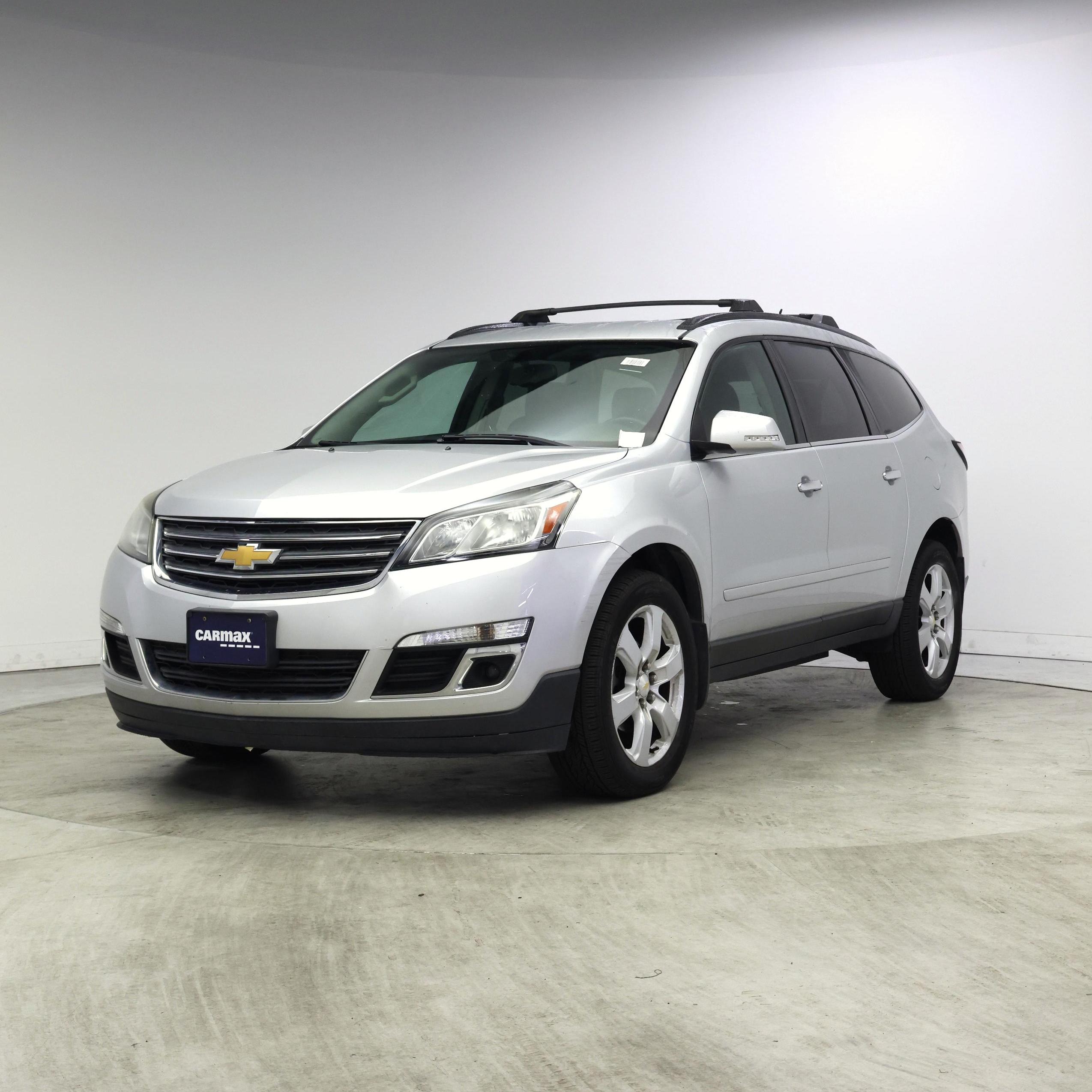 Thumbnail: 2017 Chevrolet Traverse - 4