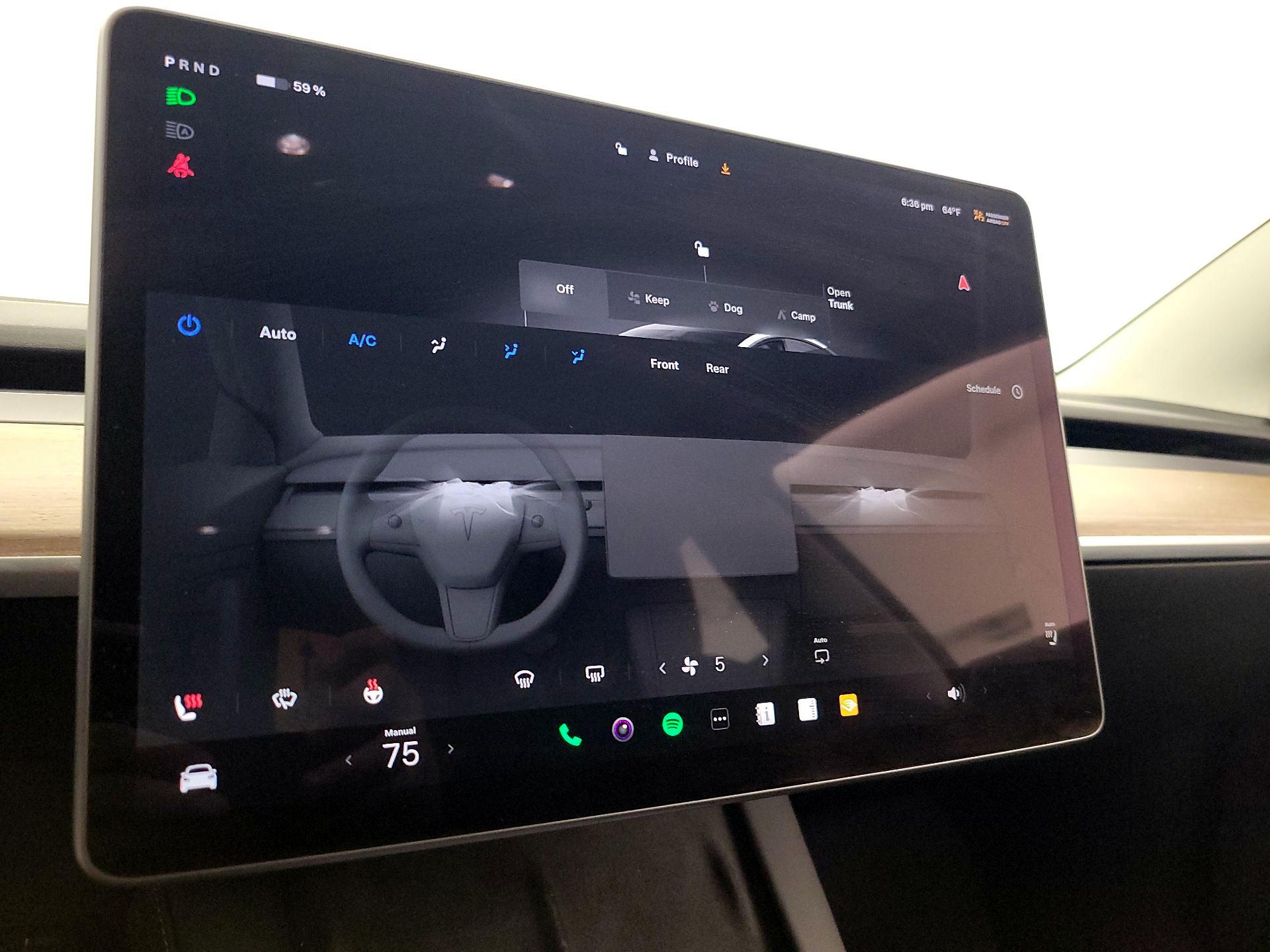 Thumbnail: 2023 Tesla Model 3 - 16