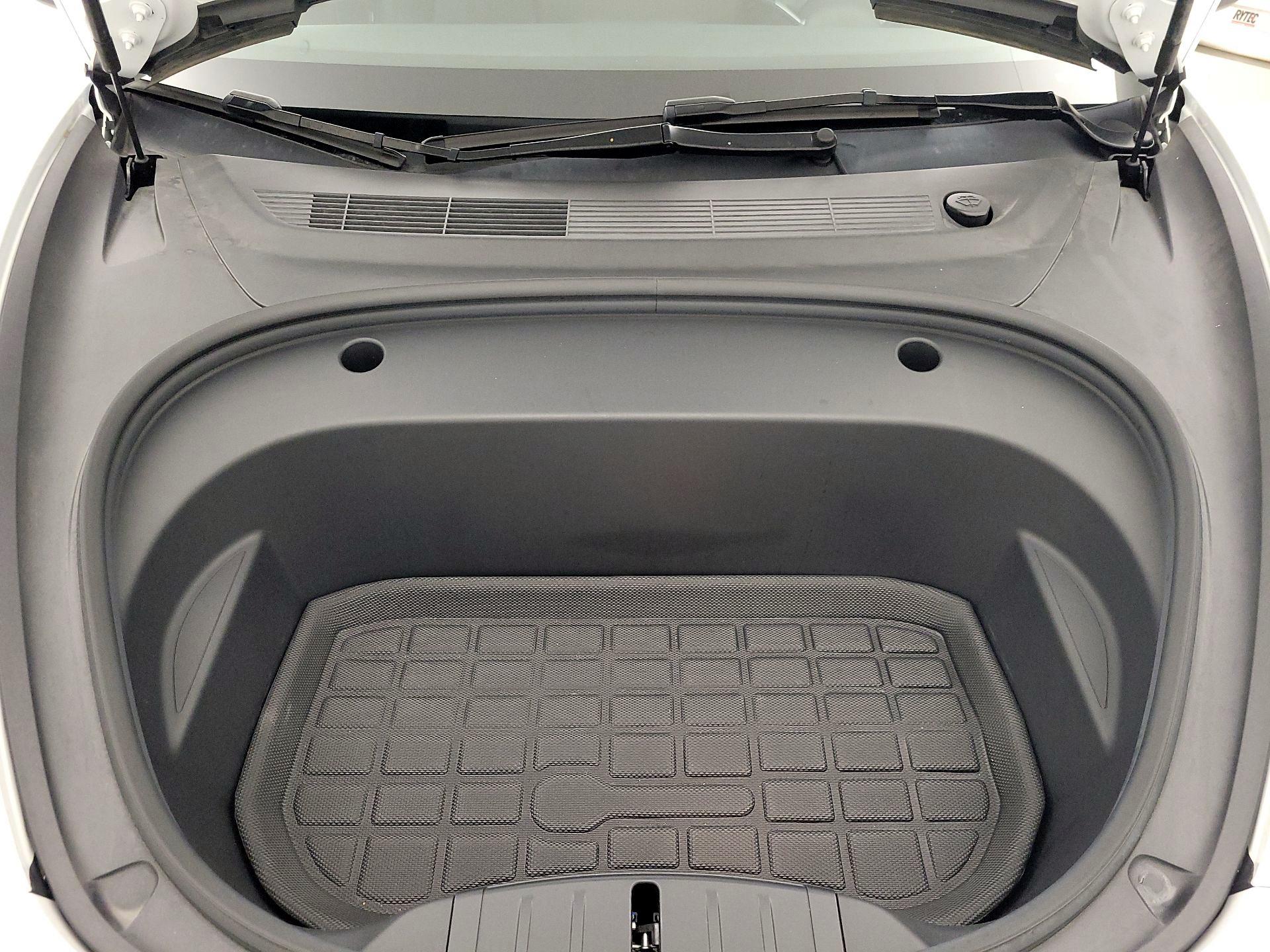 Thumbnail: 2023 Tesla Model 3 - 20