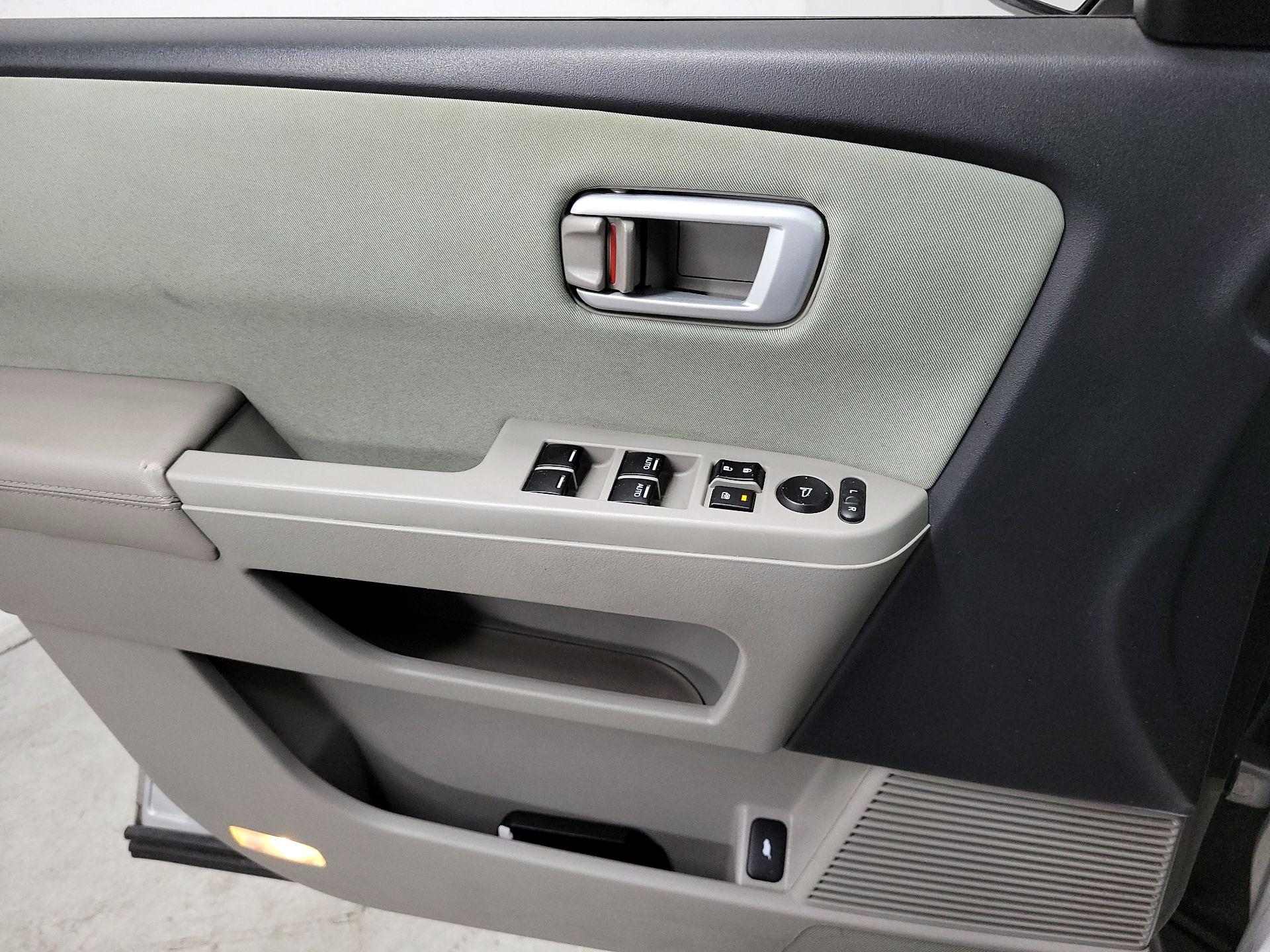 Thumbnail: 2015 Honda Pilot - 12