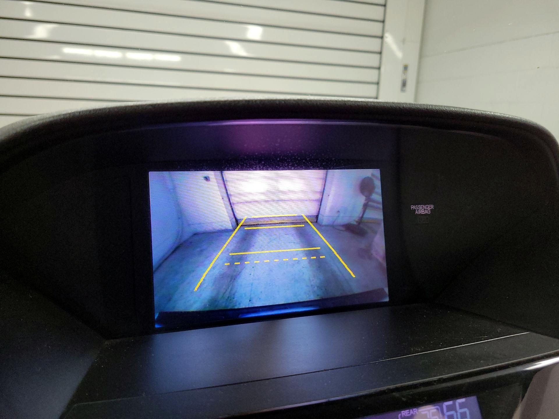 Thumbnail: 2015 Honda Pilot - 14