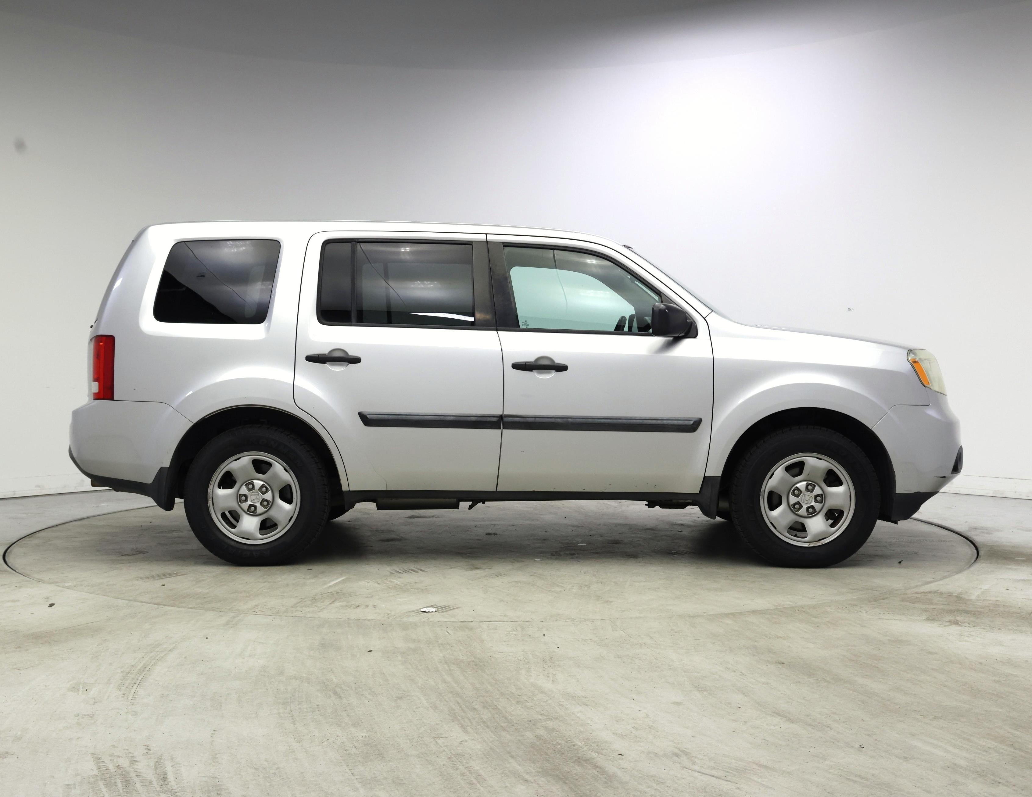 Thumbnail: 2015 Honda Pilot - 7