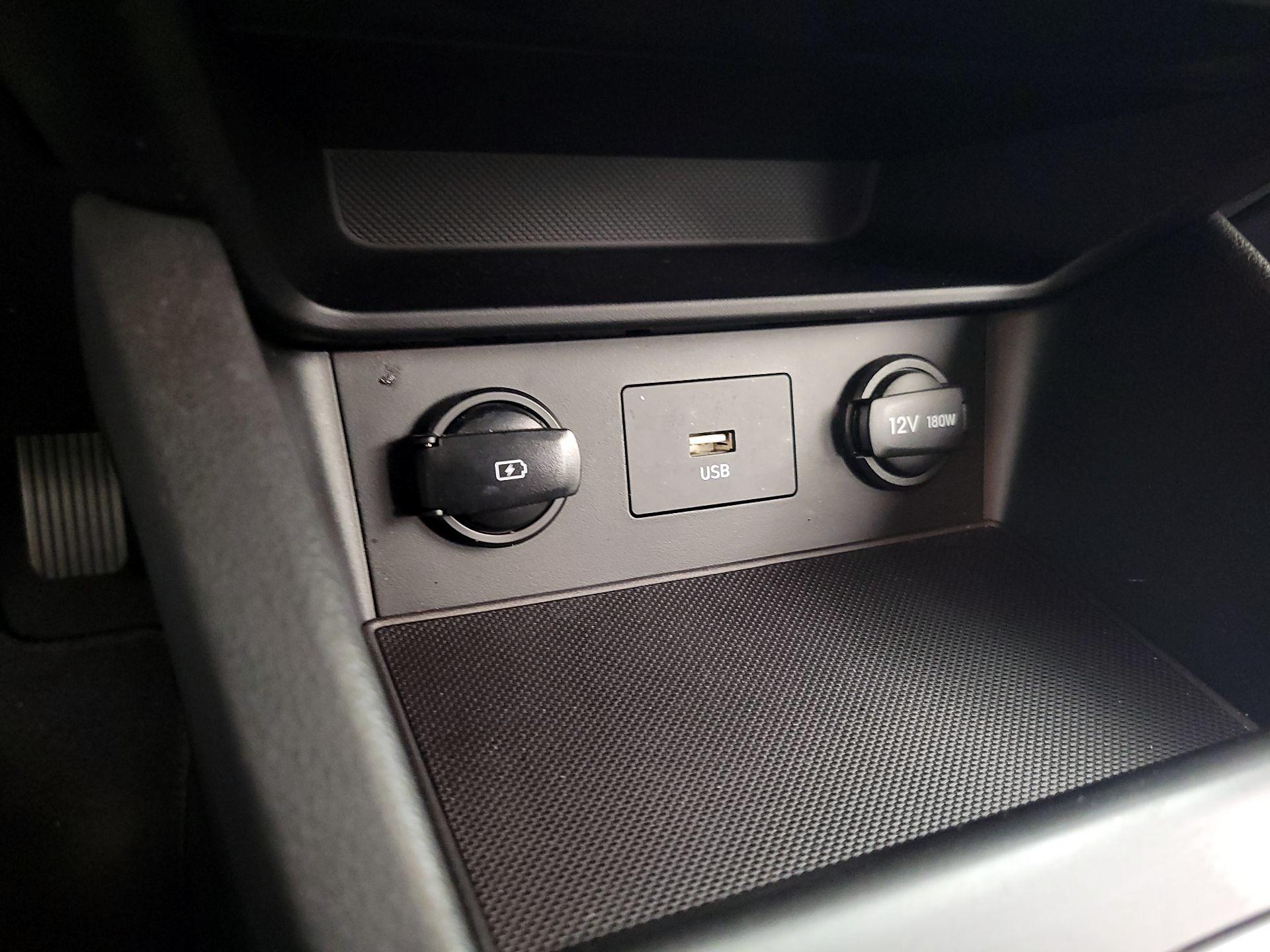 Thumbnail: 2023 Hyundai Kona - 18