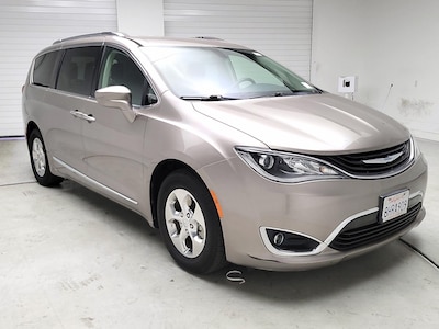 2018 Chrysler Pacifica Hybrid Touring L