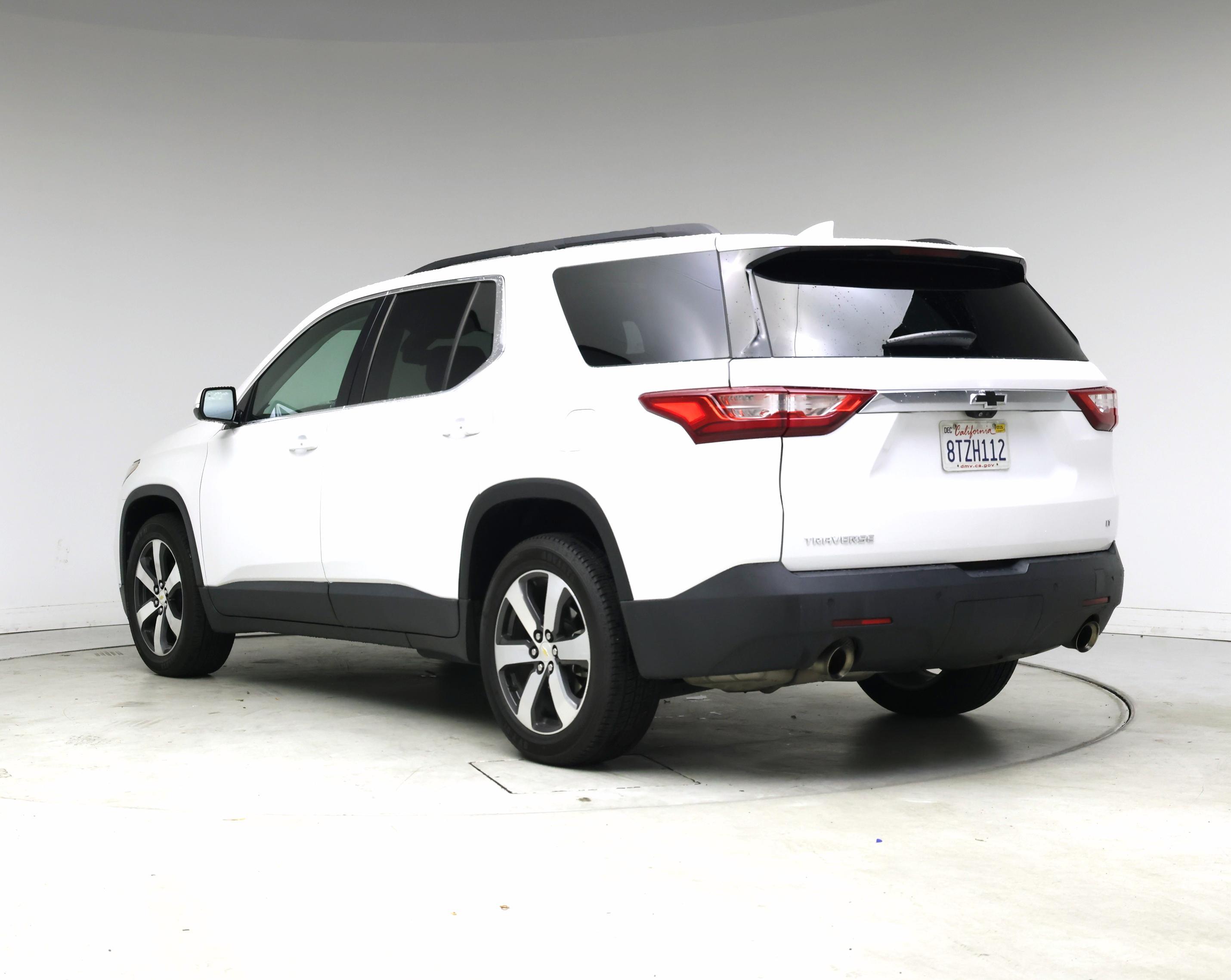 Thumbnail: 2021 Chevrolet Traverse - 2