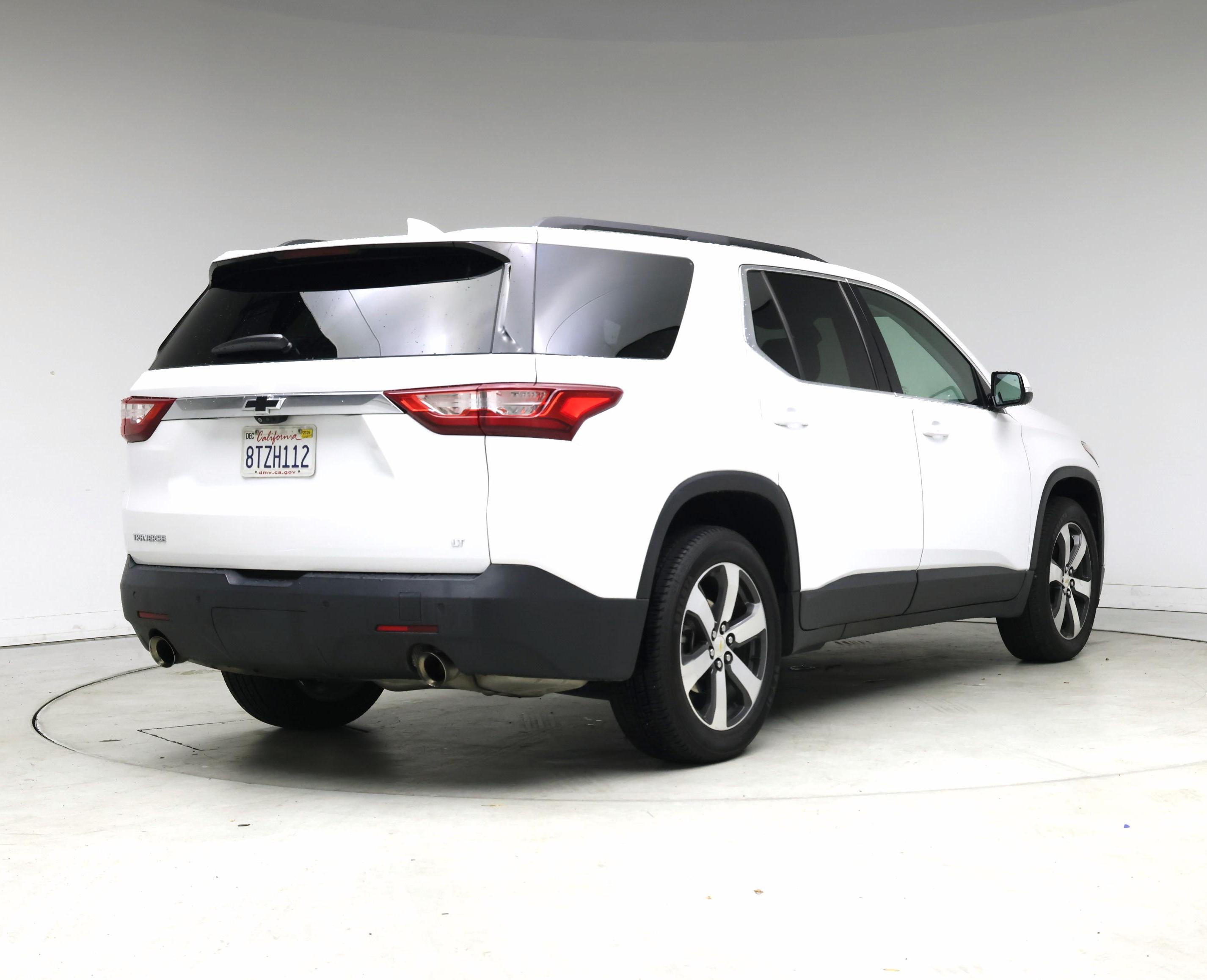 Thumbnail: 2021 Chevrolet Traverse - 8