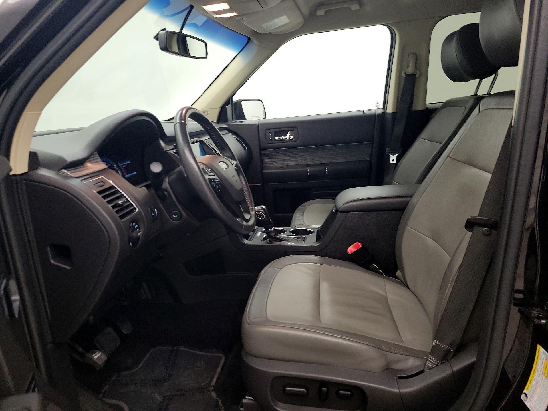 Thumbnail: 2019 Ford Flex - 11