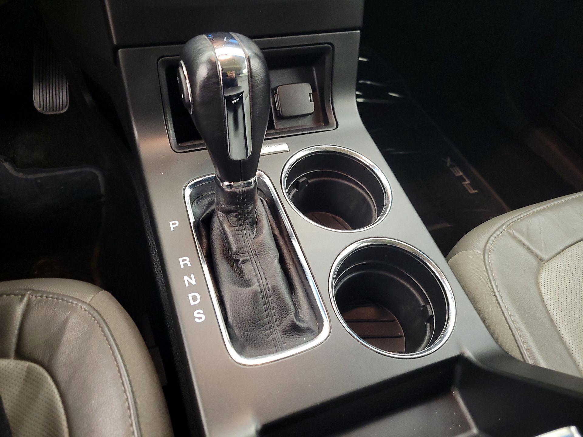 Thumbnail: 2019 Ford Flex - 18