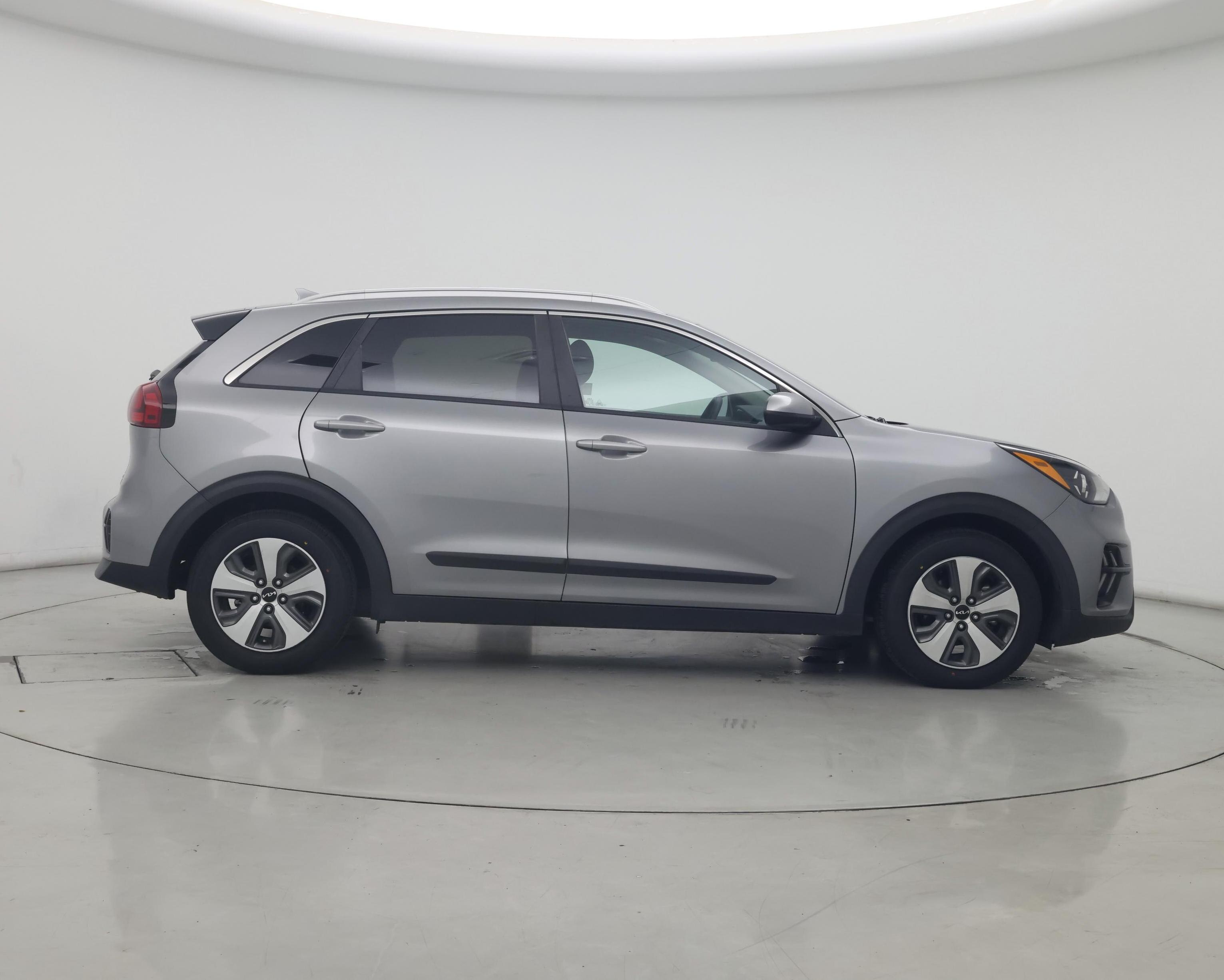 Thumbnail: 2022 Kia Niro - 7