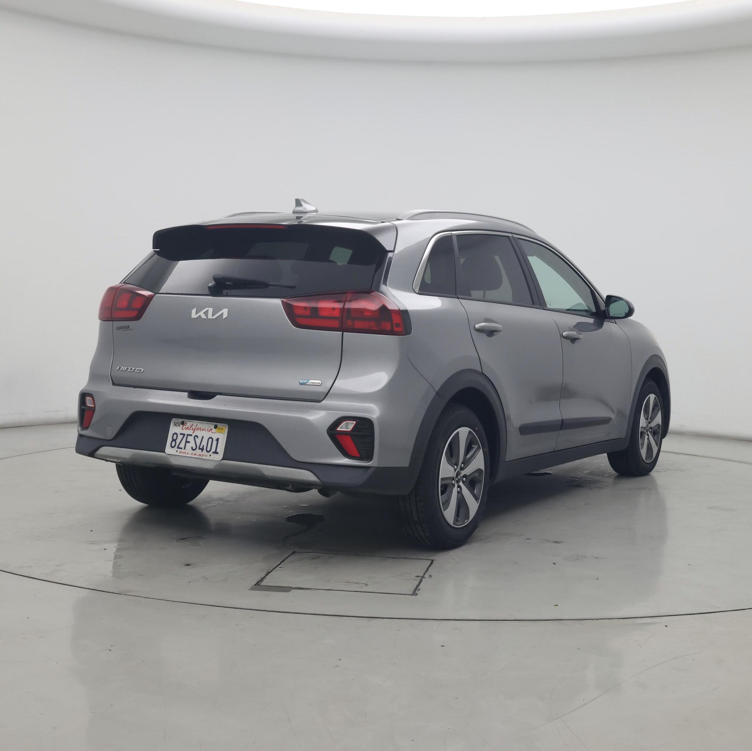 Thumbnail: 2022 Kia Niro - 8