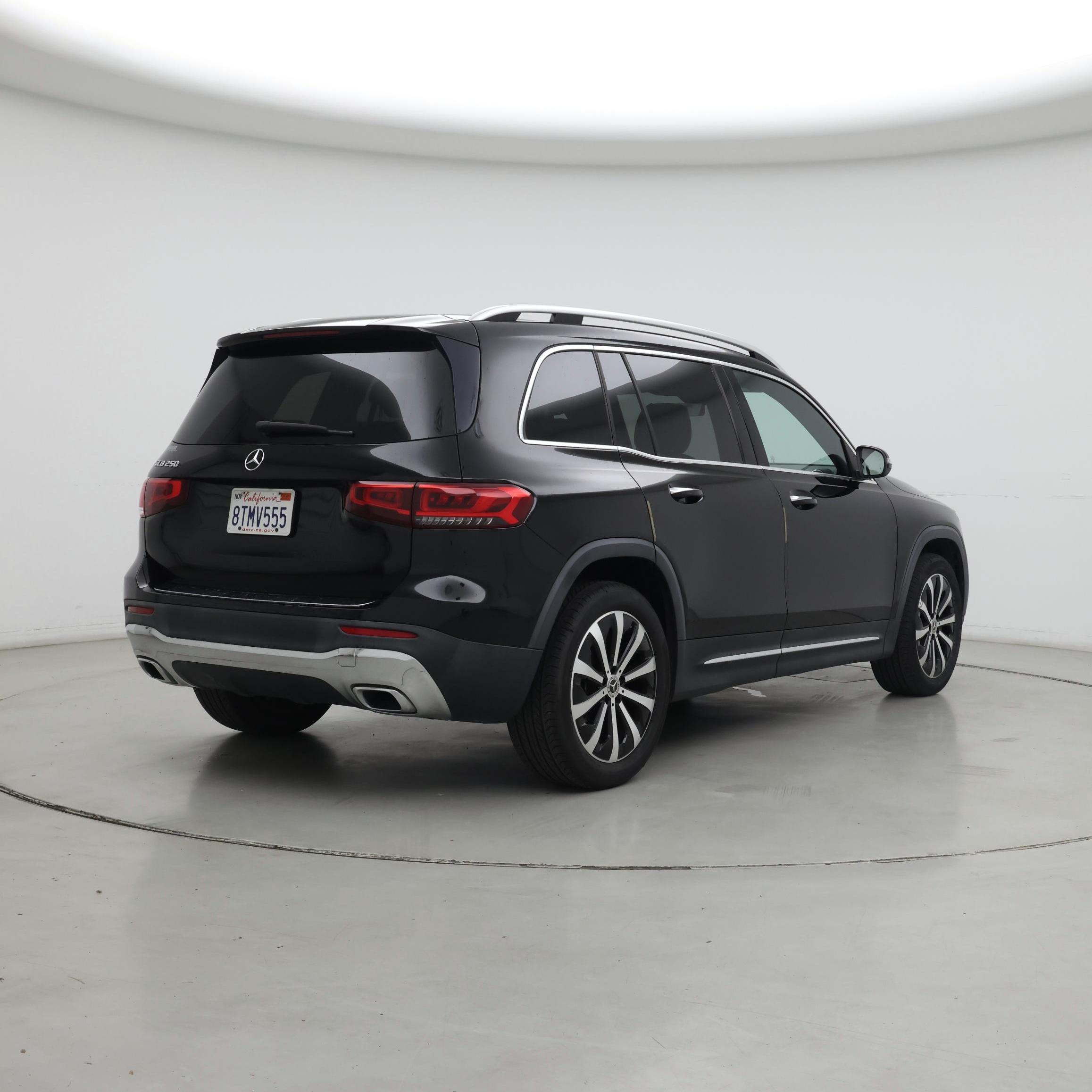 Thumbnail: 2021 Mercedes-Benz GLB - 8