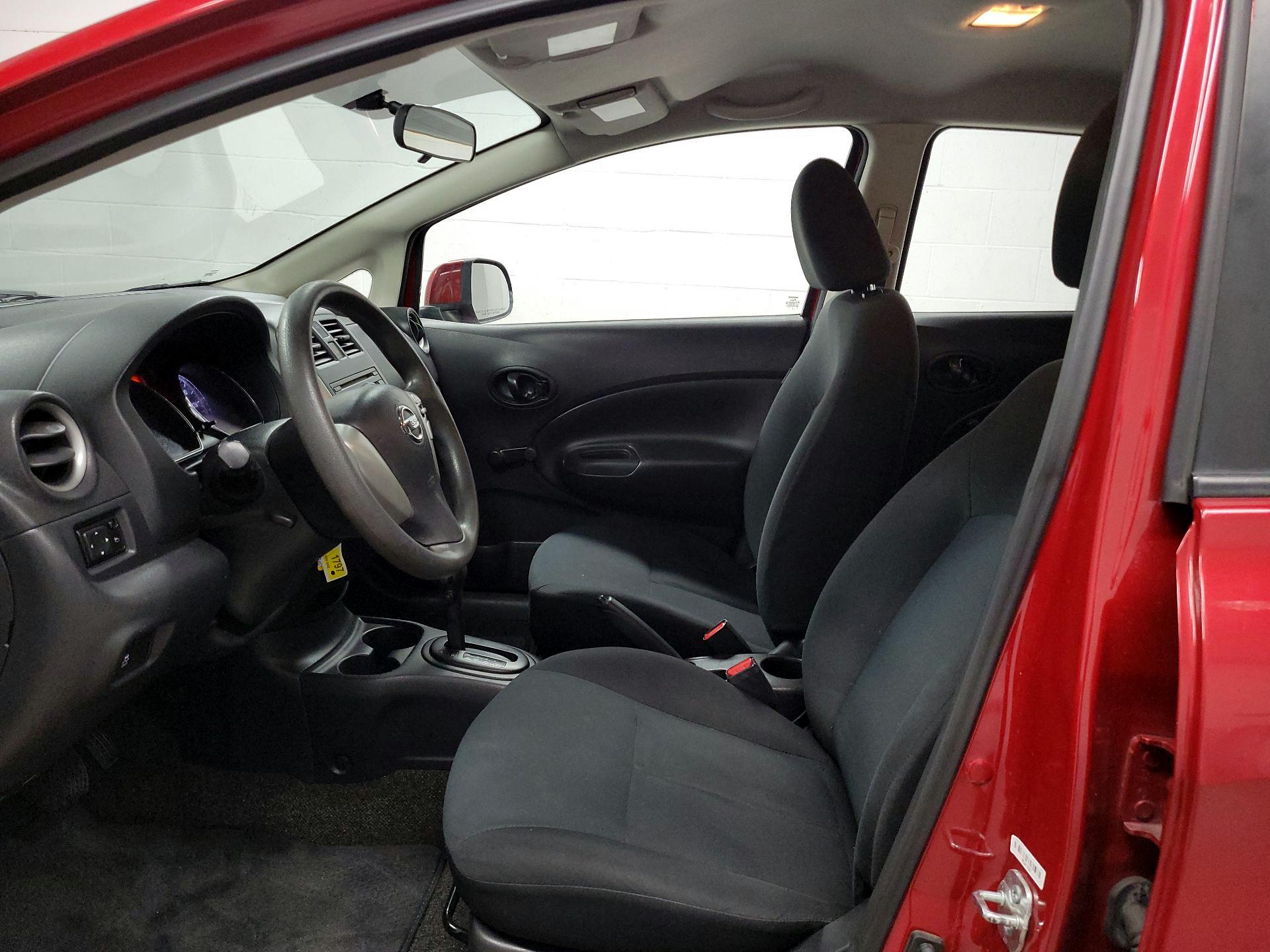 Thumbnail: 2014 Nissan Versa Note - 11