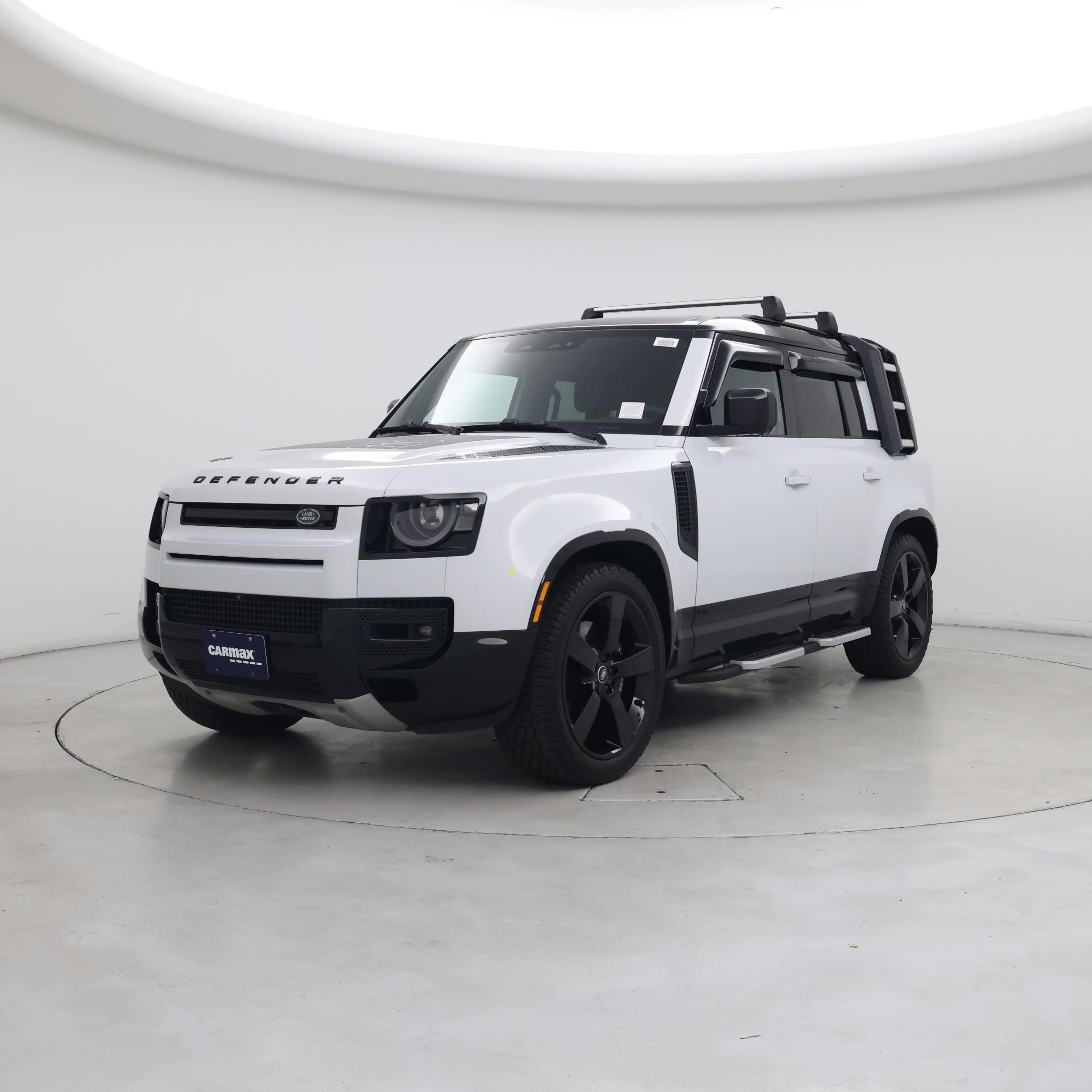 Thumbnail: 2023 Land Rover Defender - 4