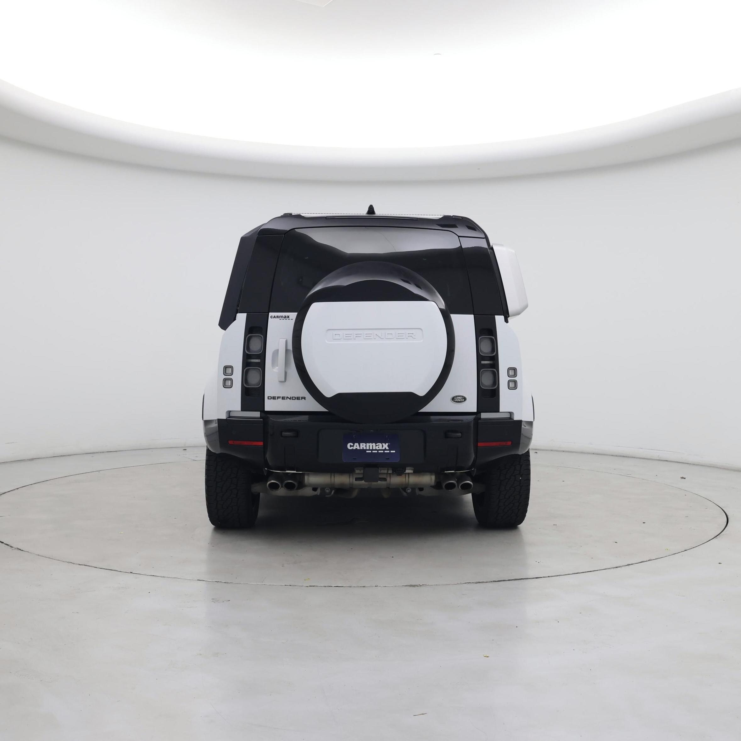 Thumbnail: 2023 Land Rover Defender - 6