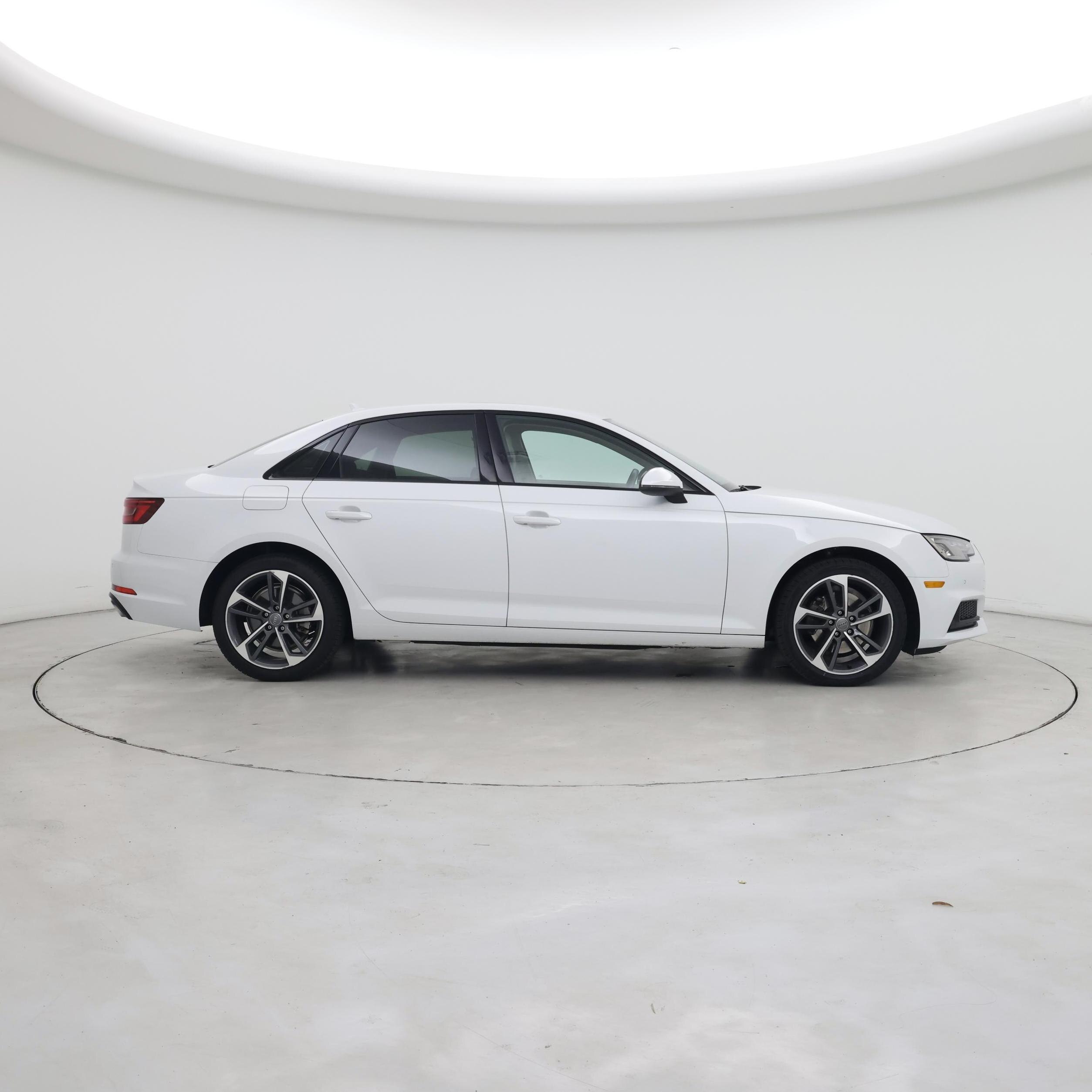 Thumbnail: 2019 Audi A4 - 7