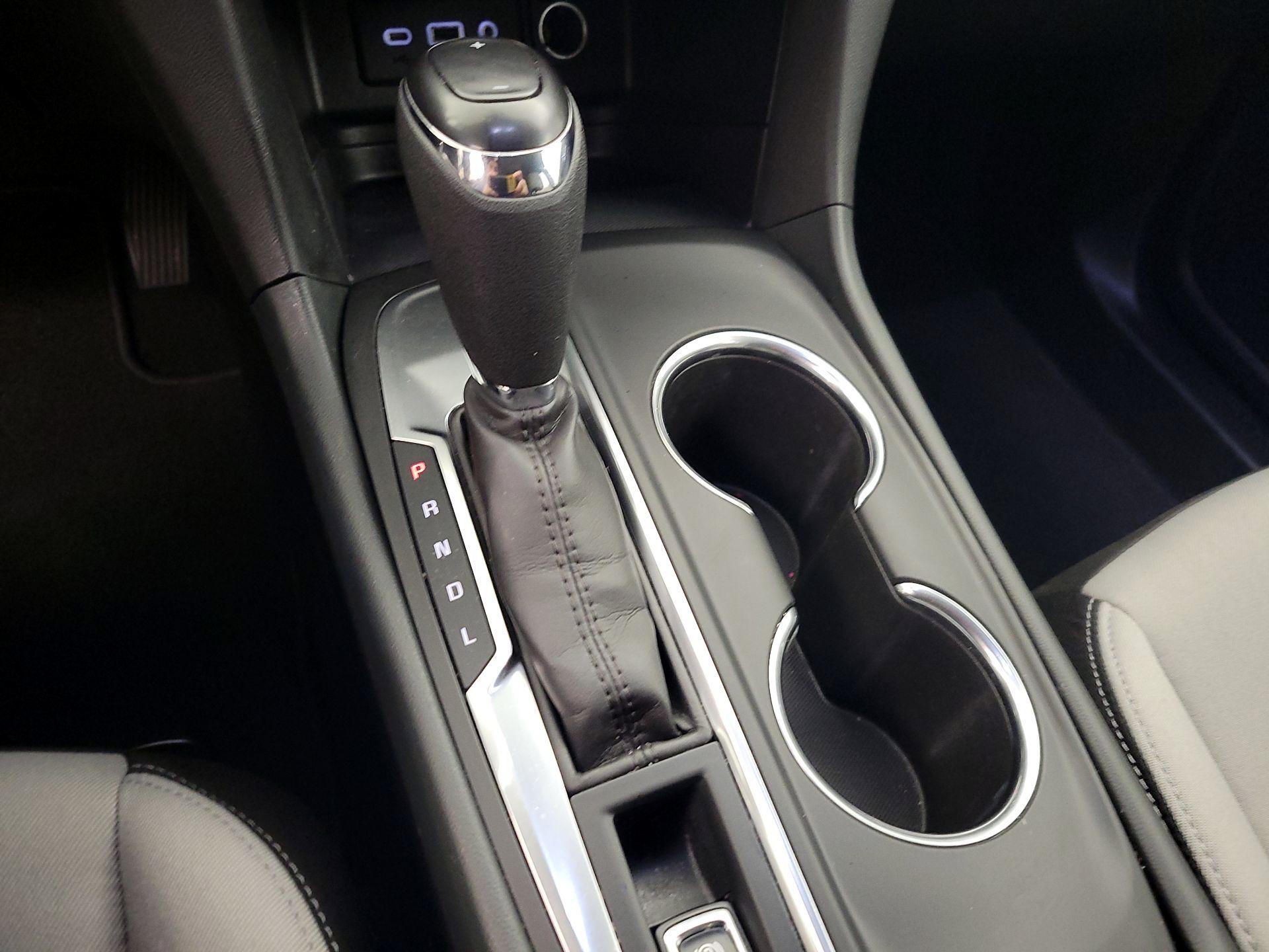 Thumbnail: 2021 Chevrolet Equinox - 17