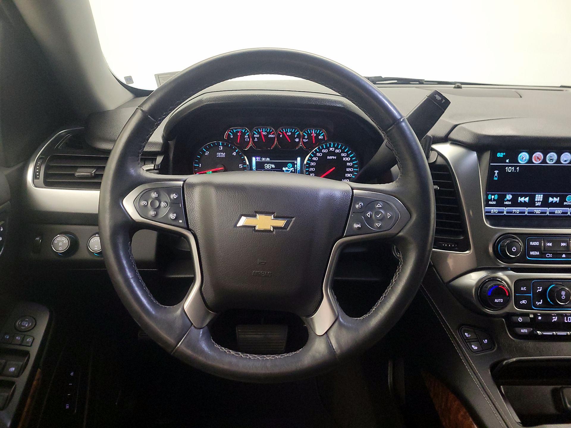 Thumbnail: 2017 Chevrolet Tahoe - 10