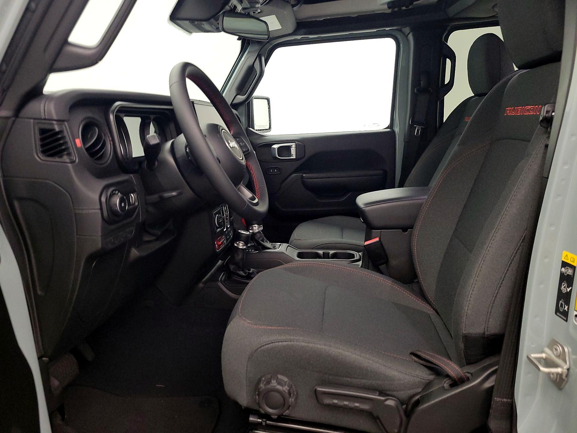 Thumbnail: 2024 Jeep Wrangler - 11