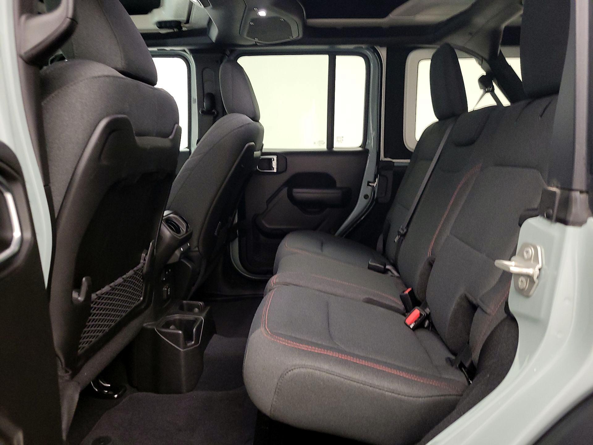 Thumbnail: 2024 Jeep Wrangler - 19