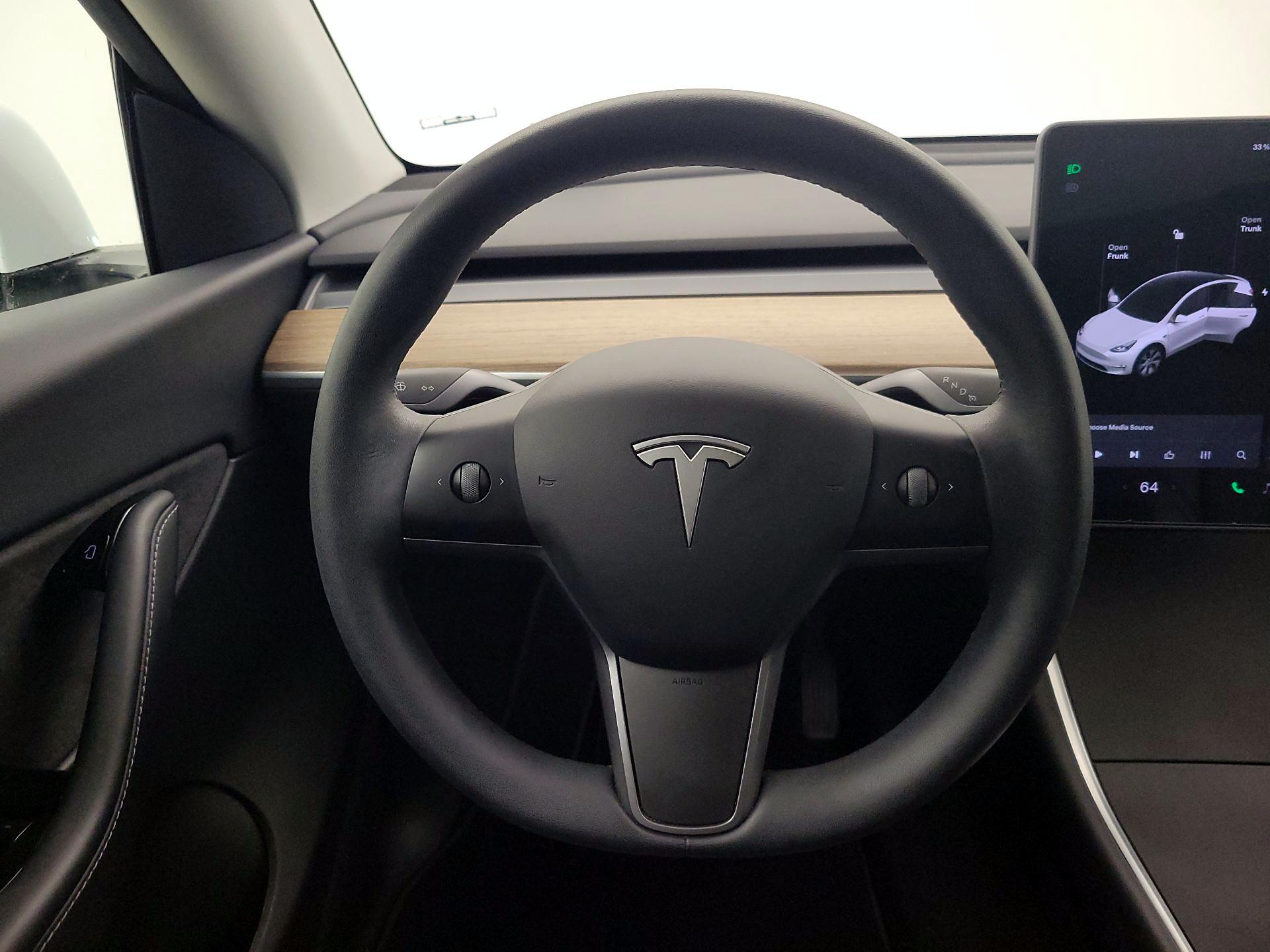 Thumbnail: 2021 Tesla Model Y - 10