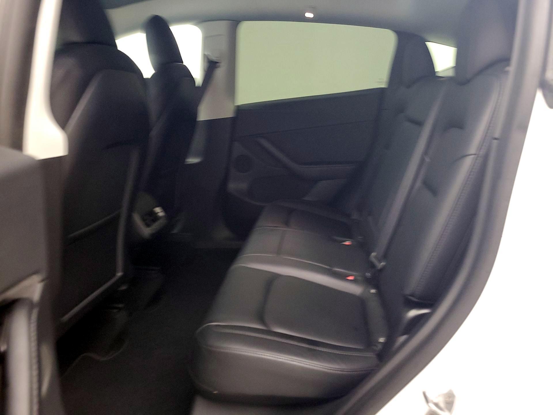 Thumbnail: 2021 Tesla Model Y - 18