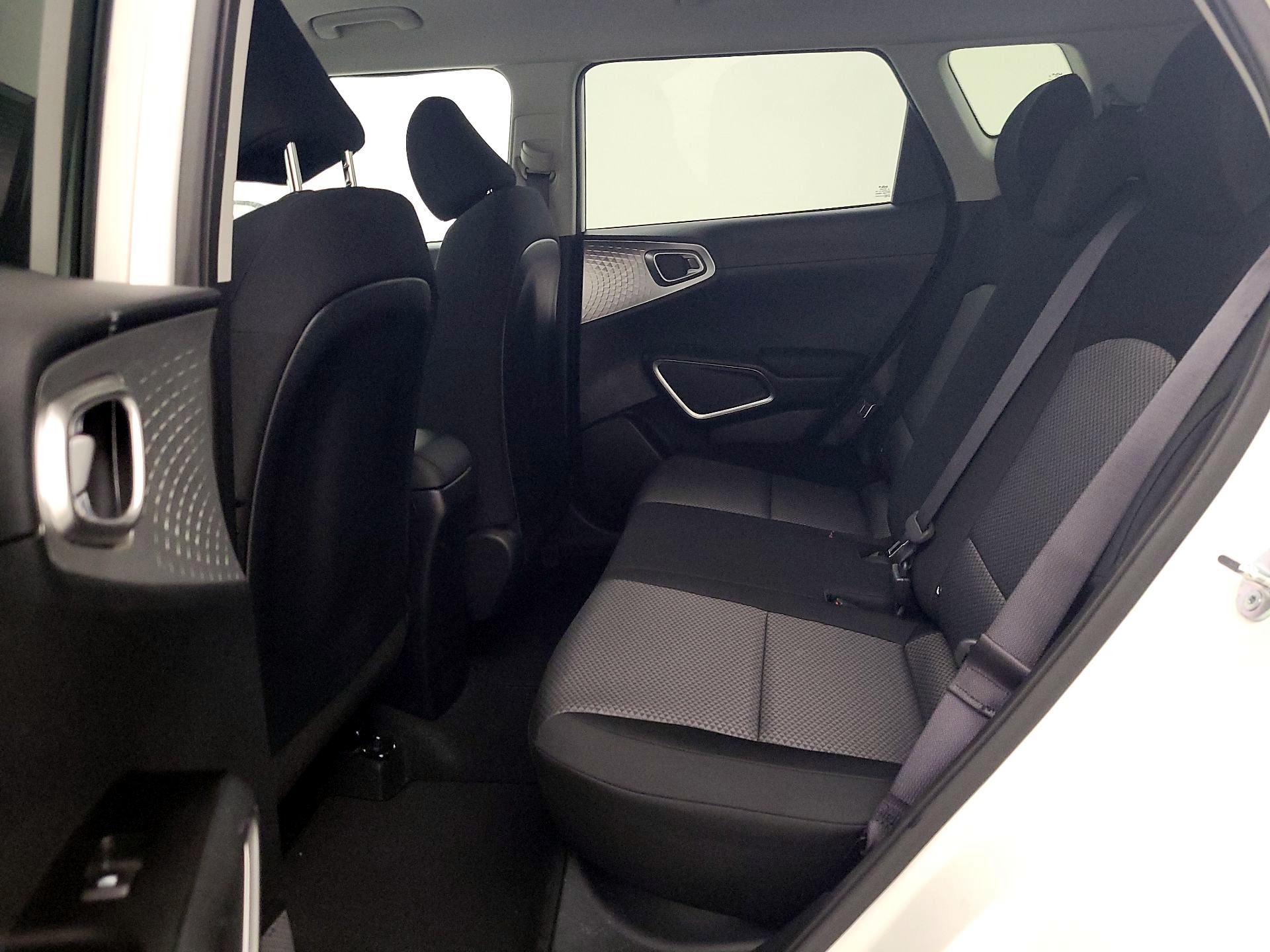 Thumbnail: 2025 Kia Soul - 19